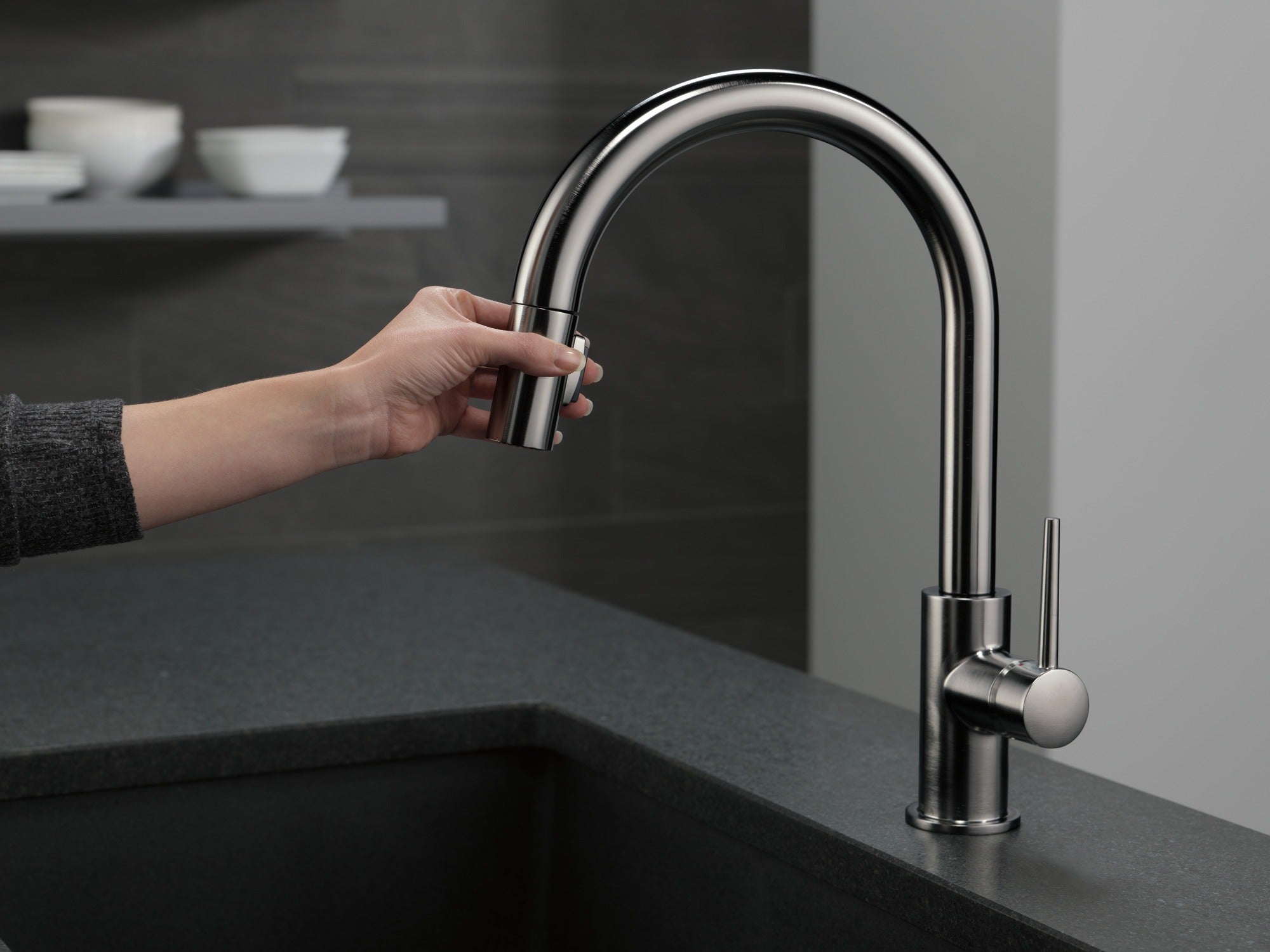 Delta Trinsic® Single Handle Pull-Down Kitchen Faucet