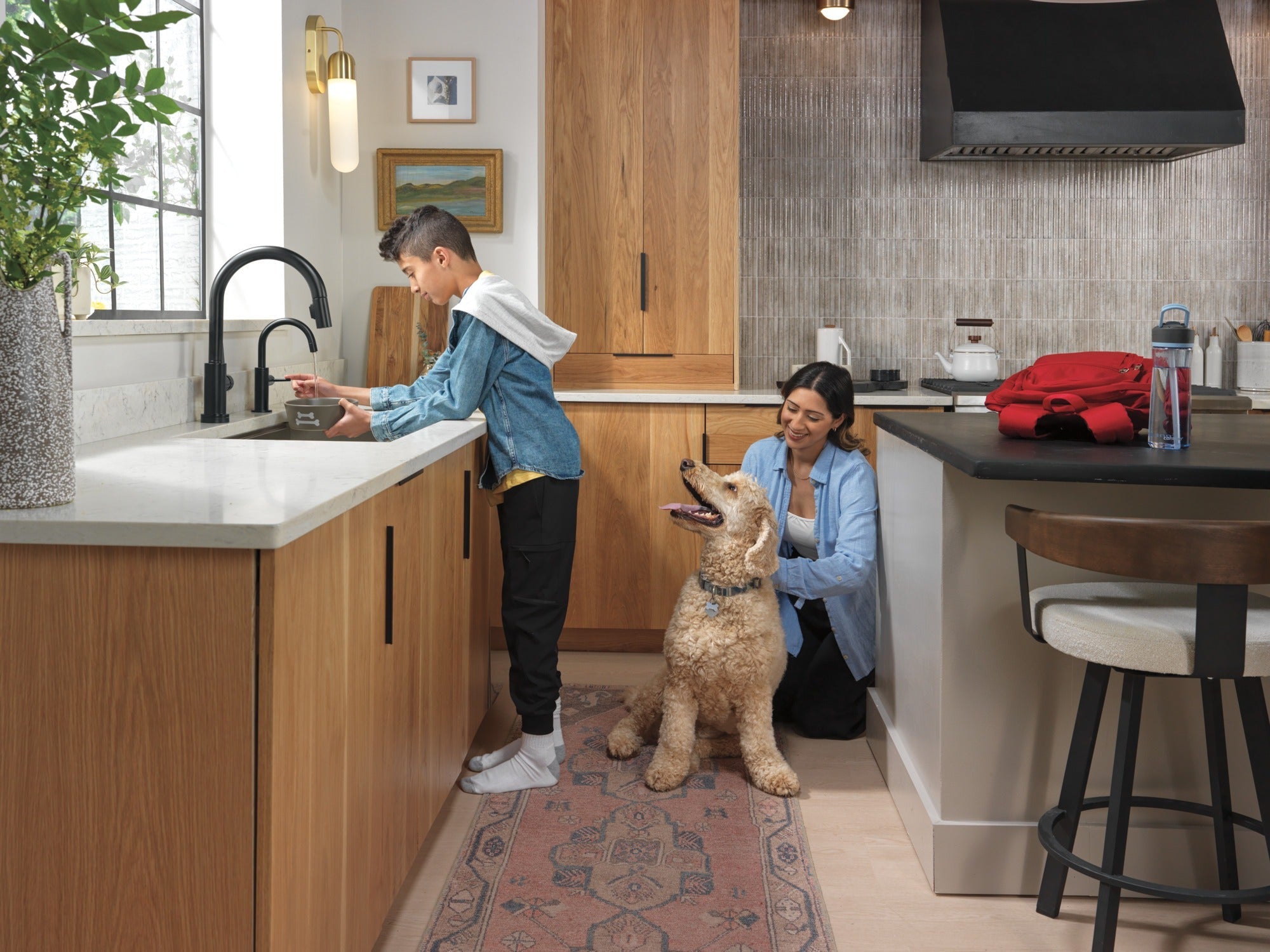 Delta Other Contemporary Round Beverage Faucet