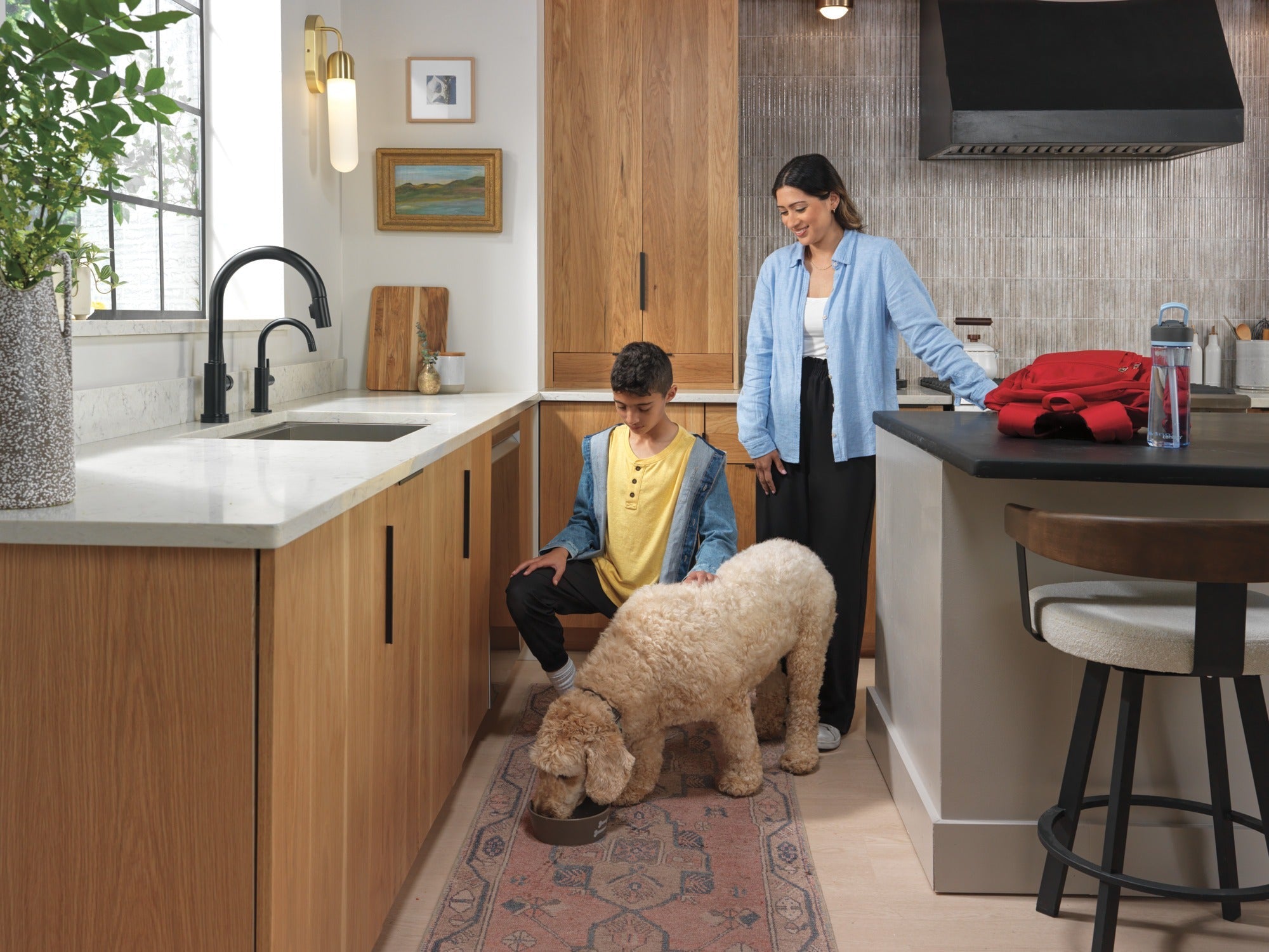 Delta Other Contemporary Round Beverage Faucet