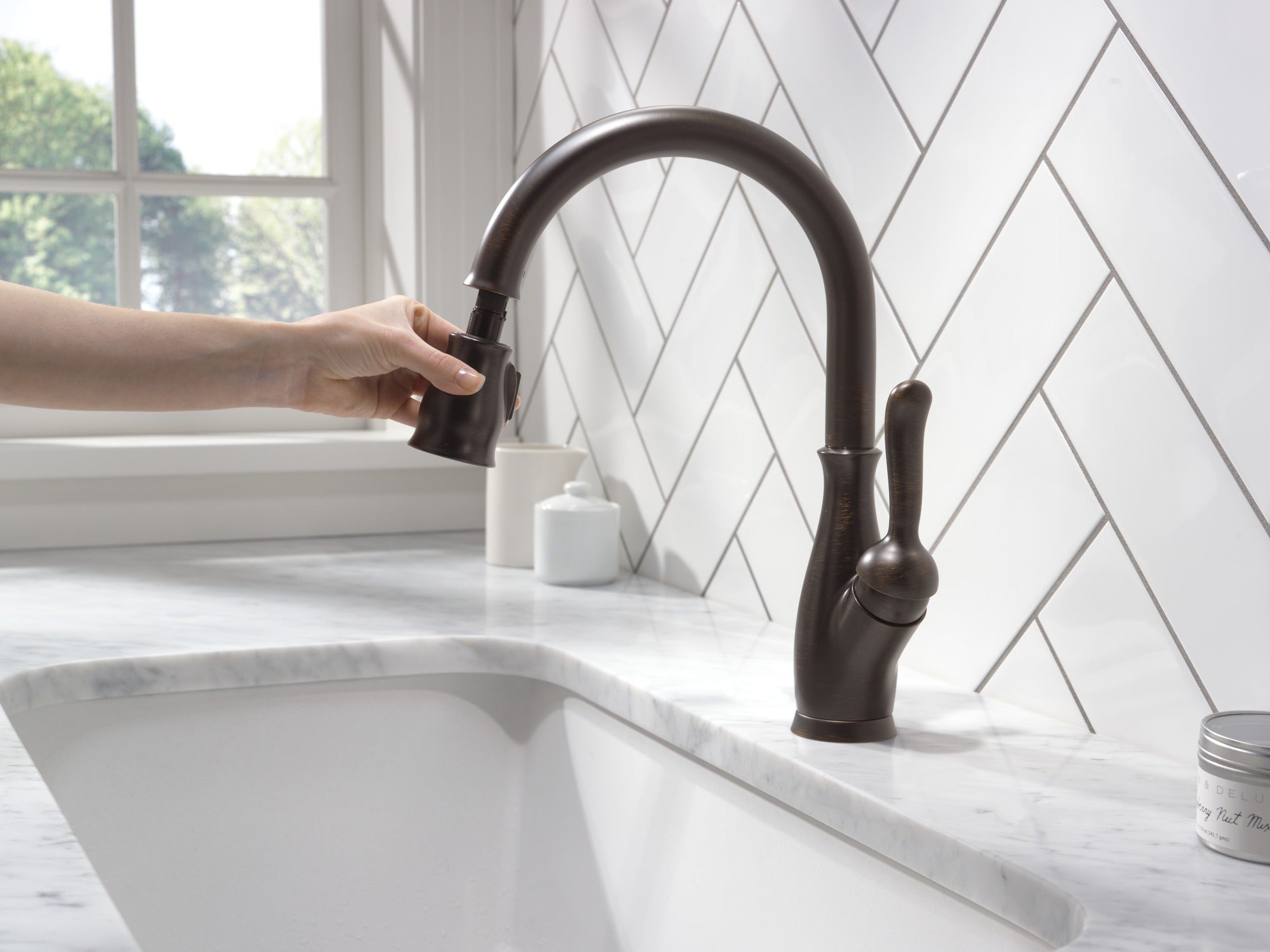 Delta Leland® Single Handle Pull-Down Kitchen Faucet with ShieldSpray® Technology