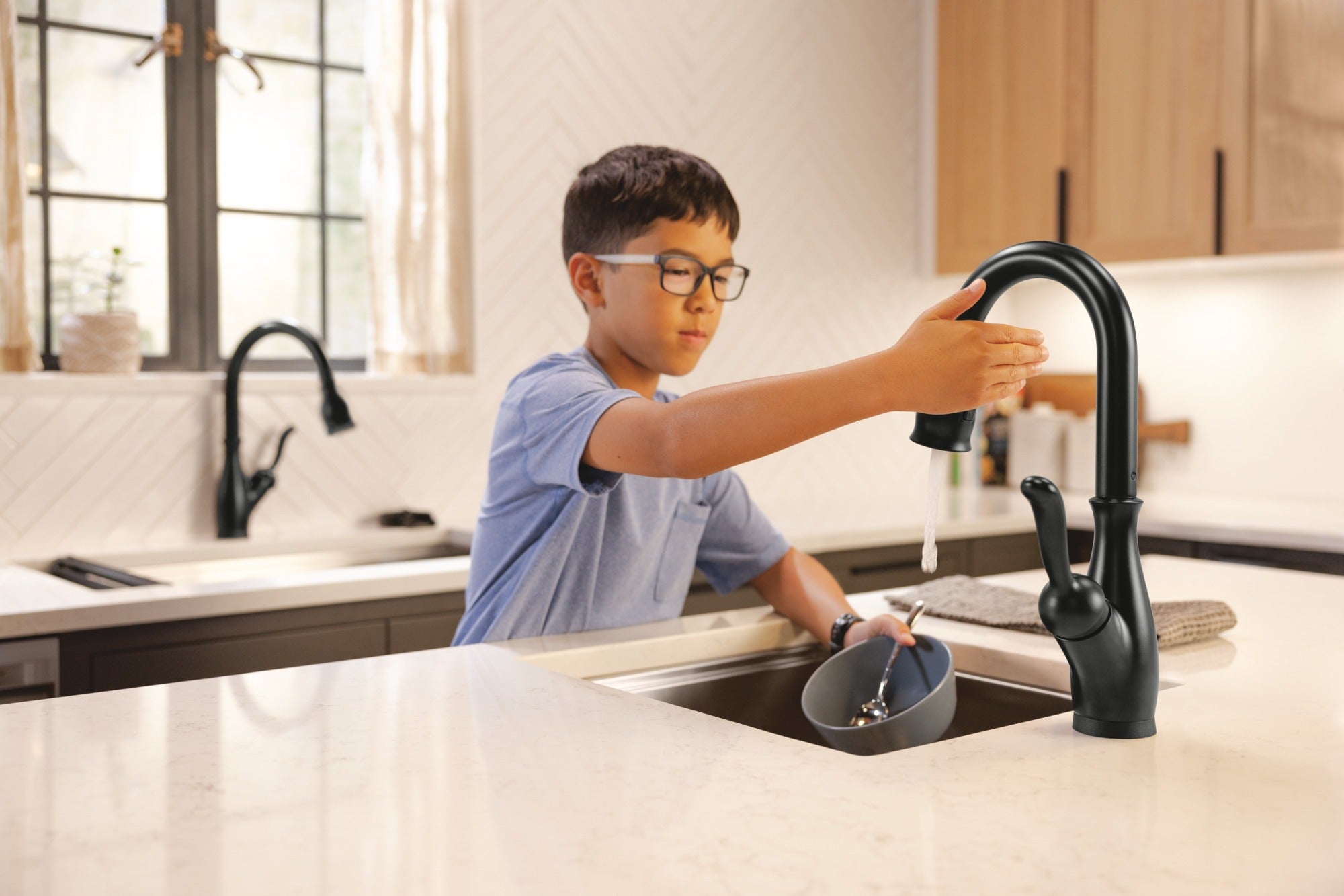 Delta Leland® Touch2O® Bar / Prep Faucet with Touchless Technology