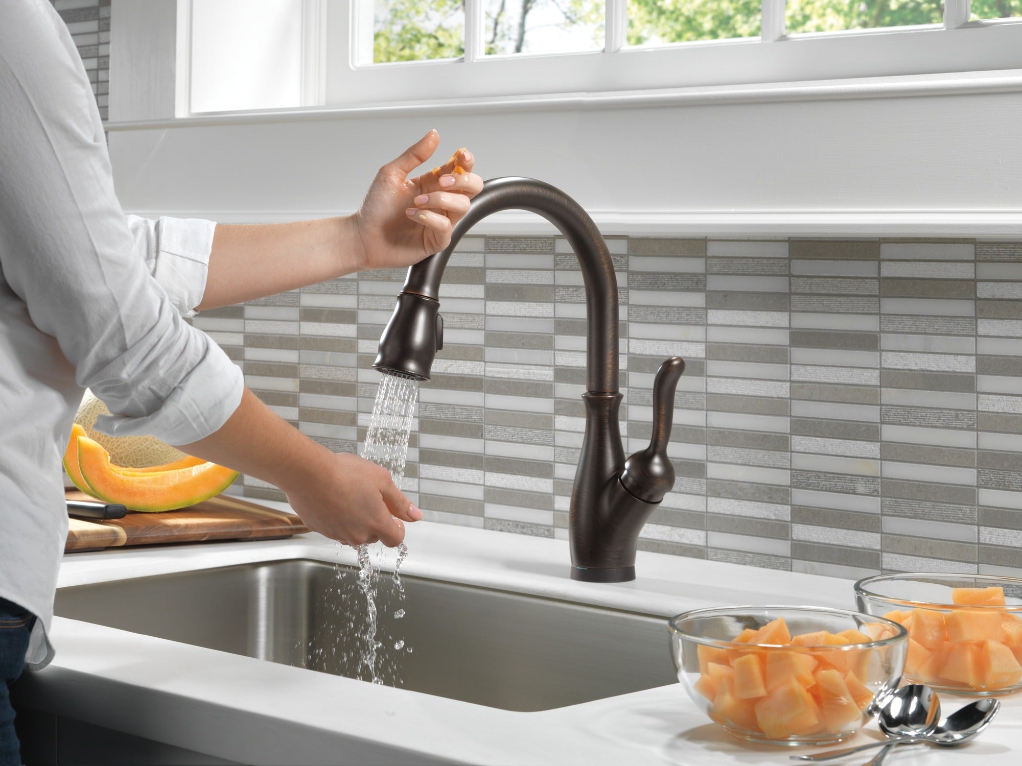 Delta Leland® VoiceIQ® Single Handle Pull-Down Faucet with Touch<sub>2</sub>O® Technology