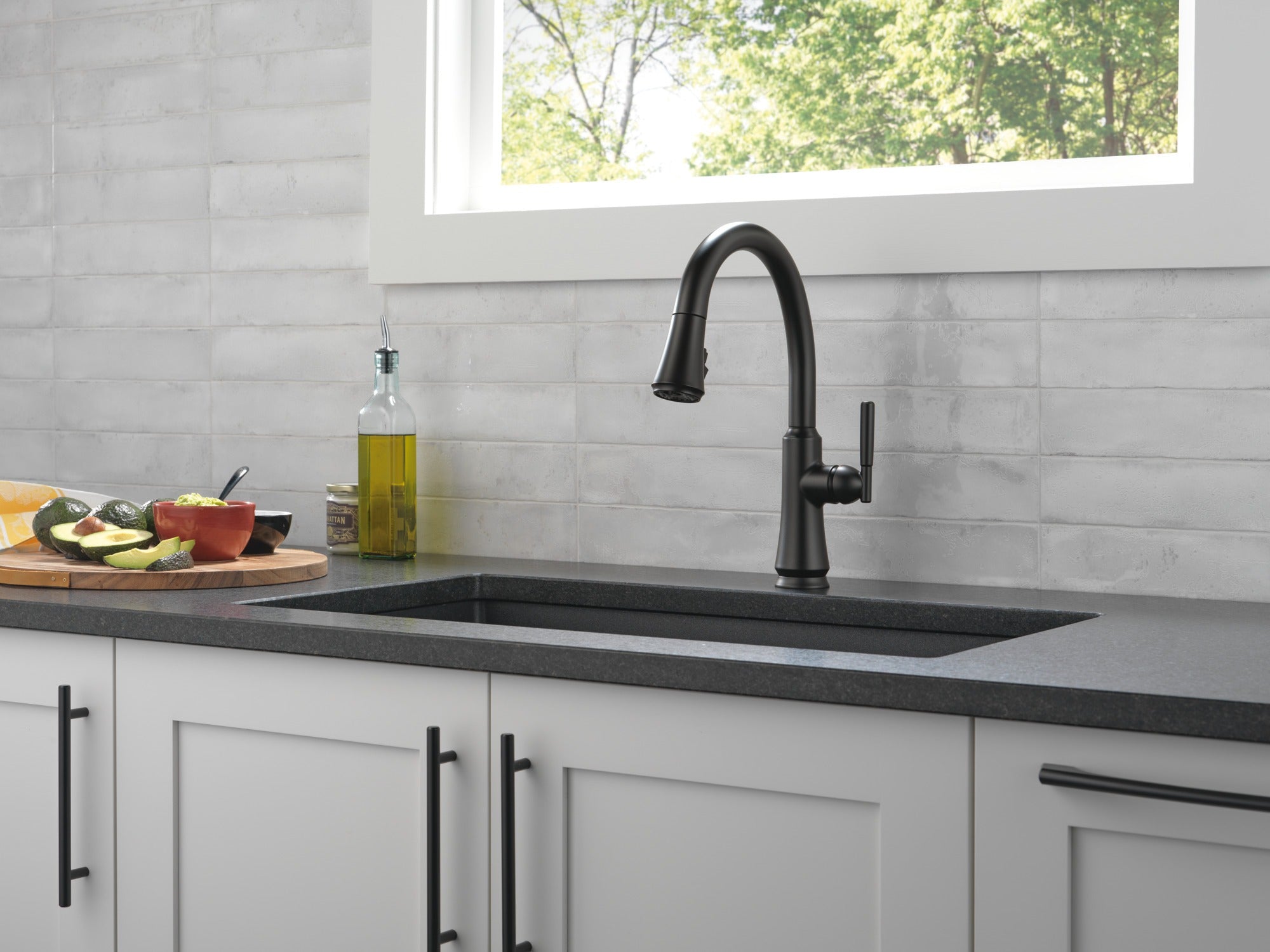 Delta Coranto® Single Handle Pull-Down Kitchen Faucet