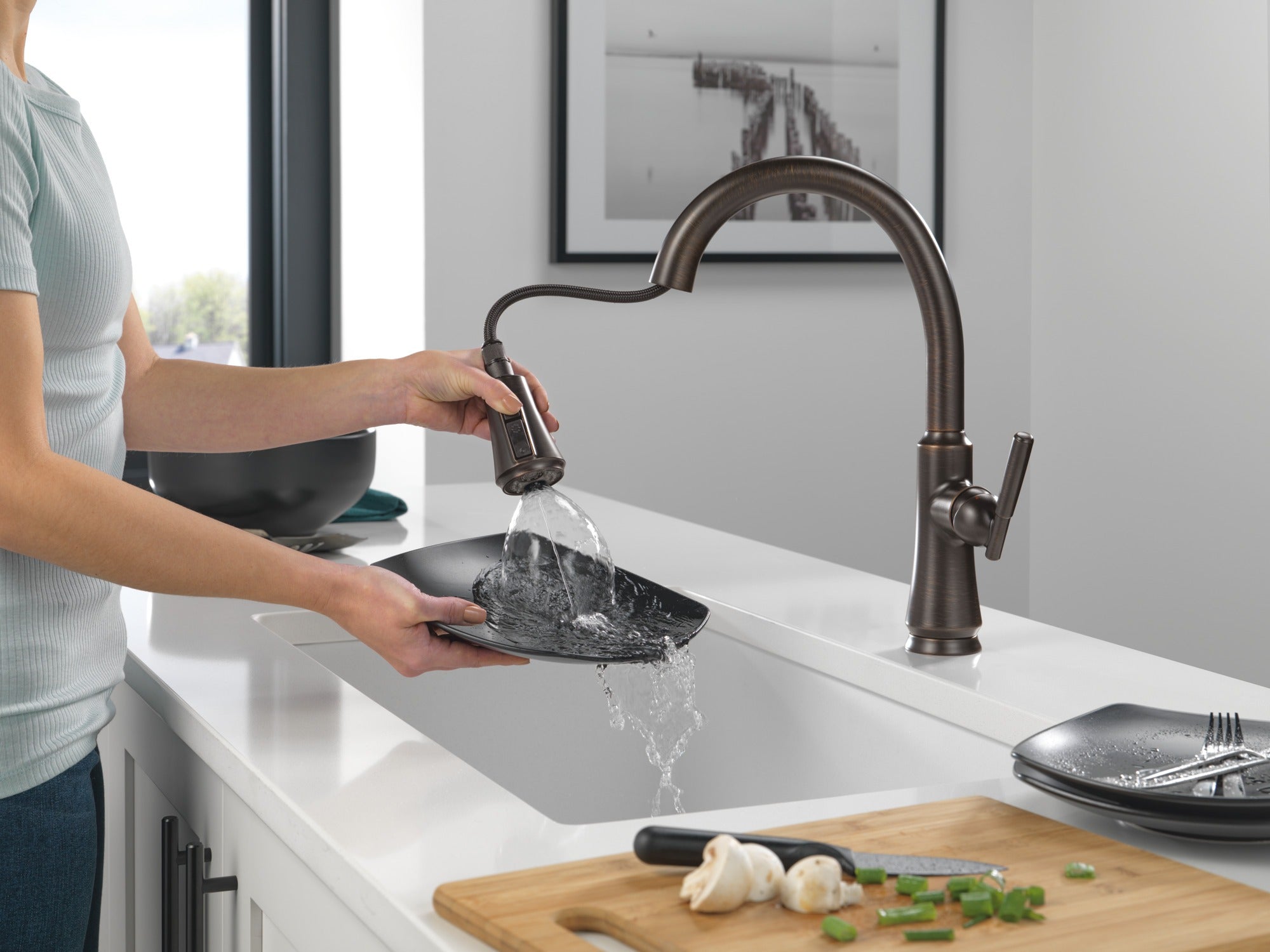 Delta Coranto® Single Handle Pull-Down Kitchen Faucet