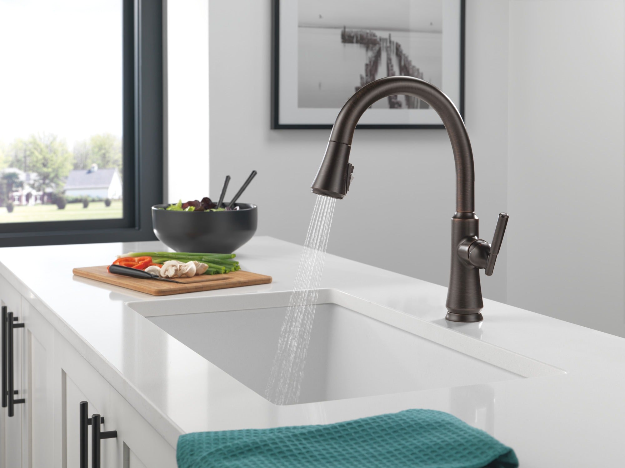 Delta Coranto® Single Handle Pull-Down Kitchen Faucet