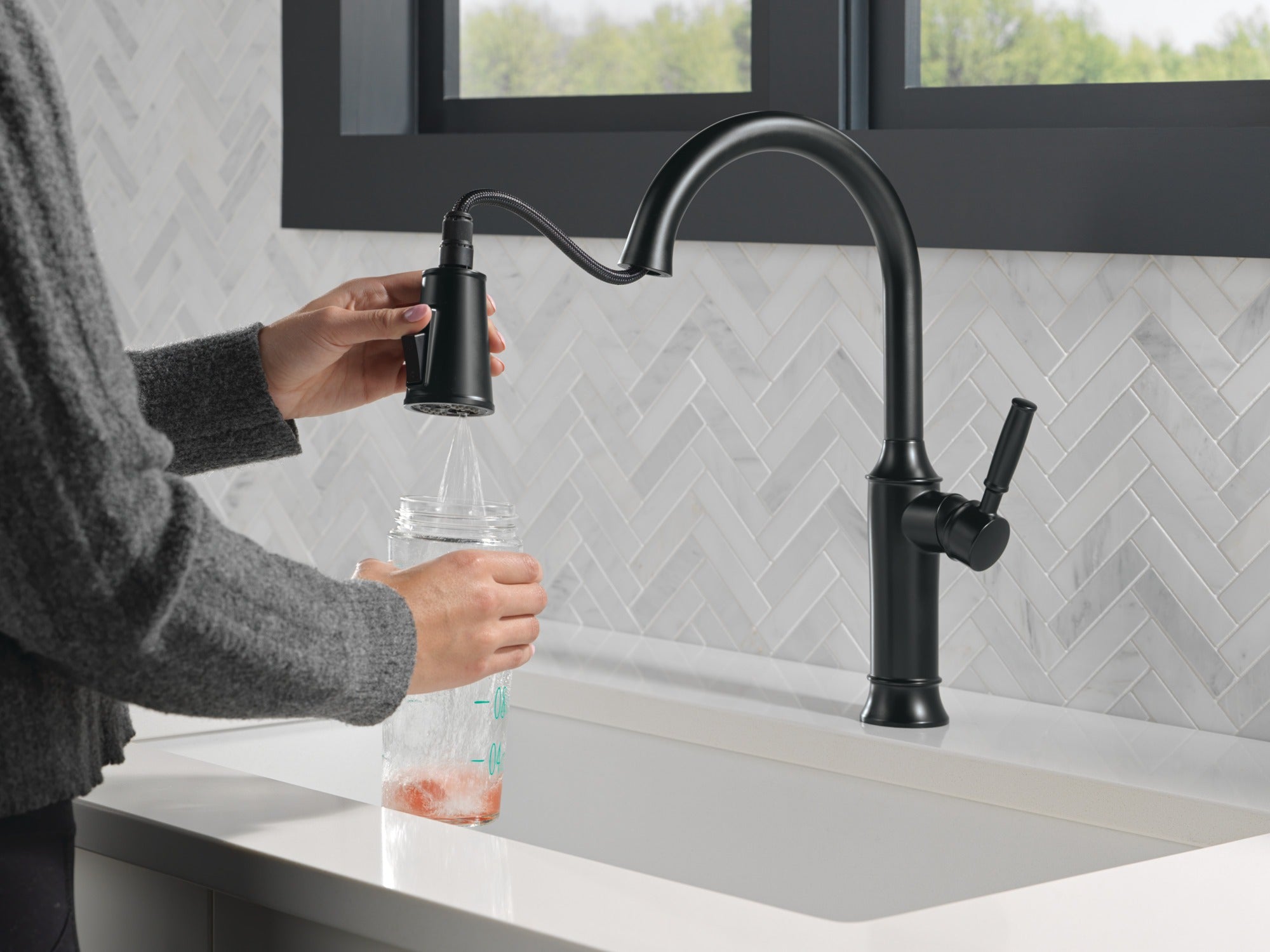 Delta Renaldi™ Single Handle Pull-Down Kitchen Faucet