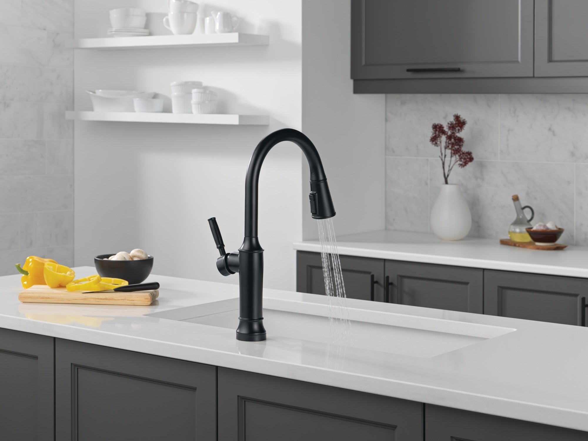 Delta Renaldi™ Touch<sub>2</sub>O® Technology Kitchen Faucet with Touchless Technology