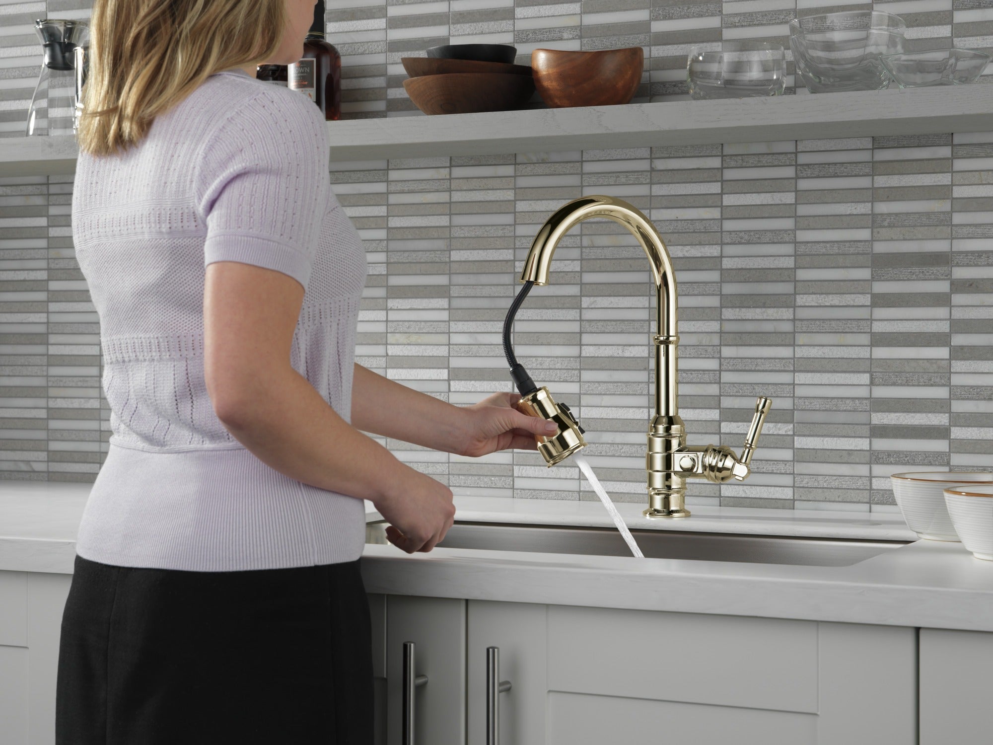 Delta Broderick® Single Handle Pull-Down Kitchen Faucet