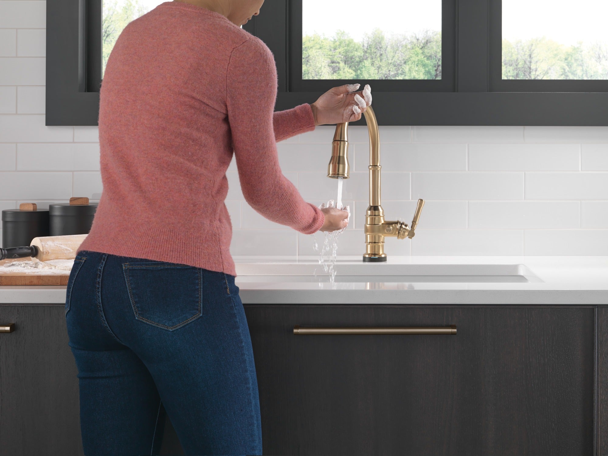 Delta Broderick® Single Handle Pull-Down Kitchen Faucet With Touch<sub>2</sub>O® Technology