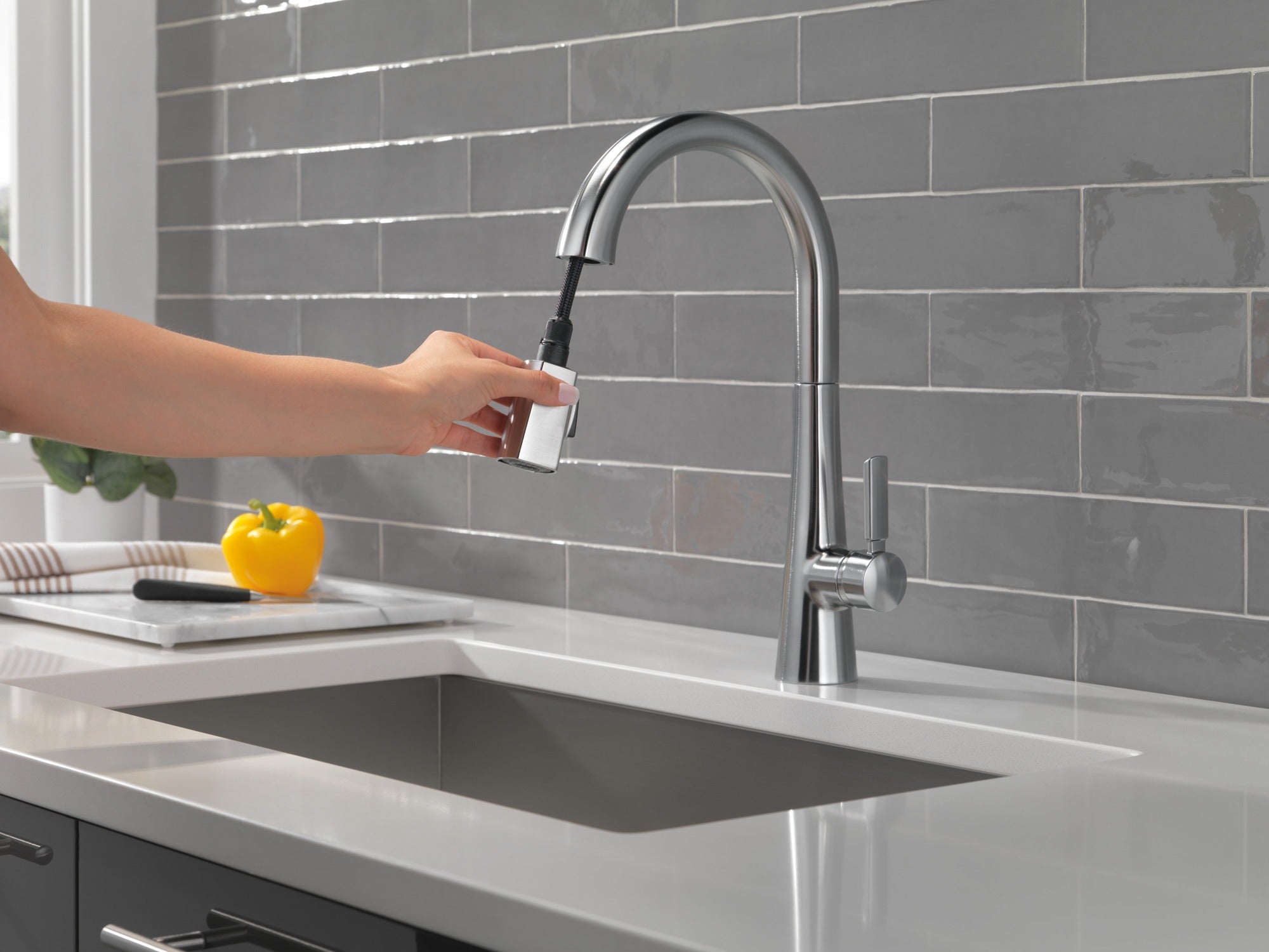 Delta Monrovia® Single Handle Pull-Down Kitchen Faucet
