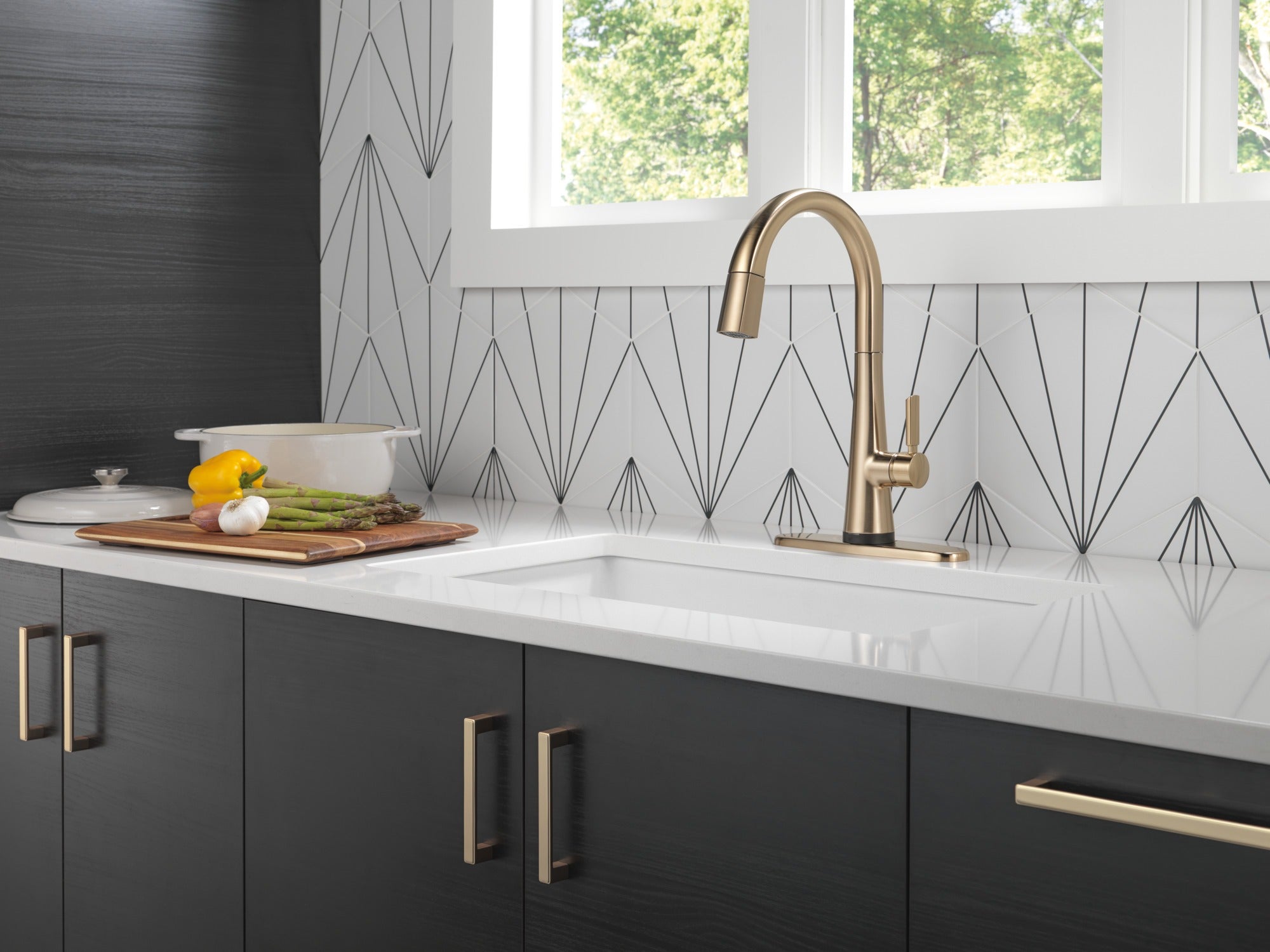 Delta Emmeline® Escutcheon