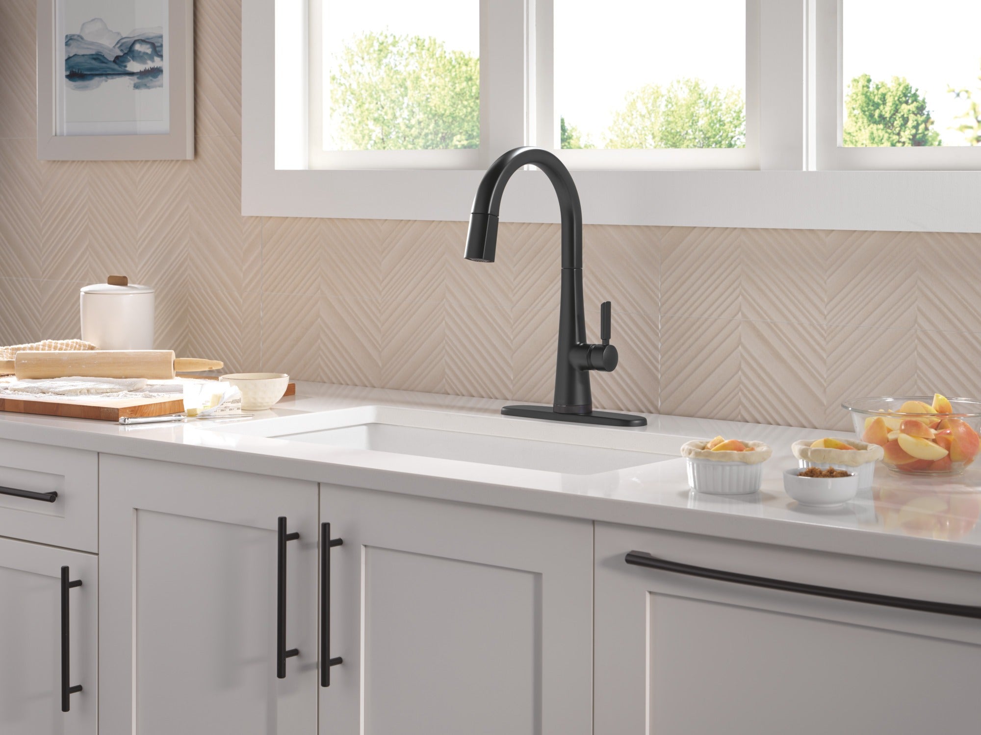 Delta Monrovia® Touch<sub>2</sub>O® Technology Kitchen Faucet with Touchless Technology