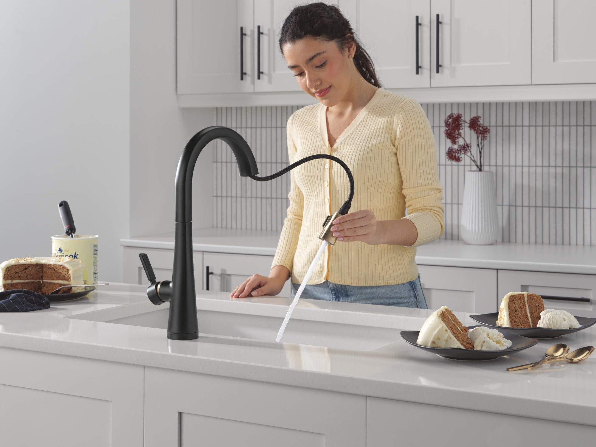 Delta Monrovia® Touch<sub>2</sub>O® Technology Kitchen Faucet with Touchless Technology