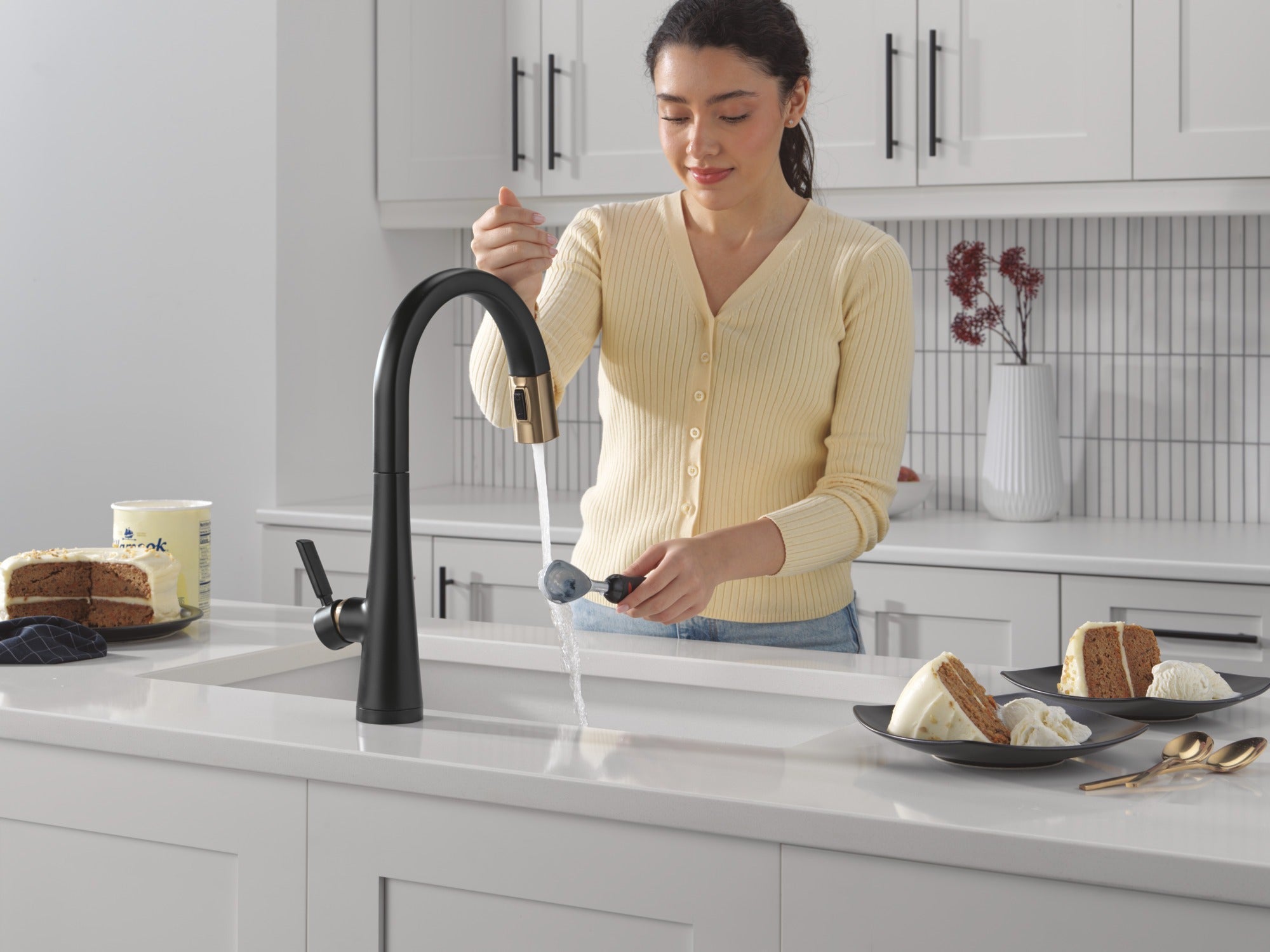 Delta Monrovia® Touch<sub>2</sub>O® Technology Kitchen Faucet with Touchless Technology