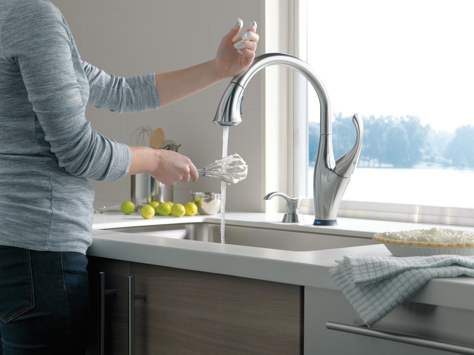Delta DeLuca™ Soap / Lotion Dispenser