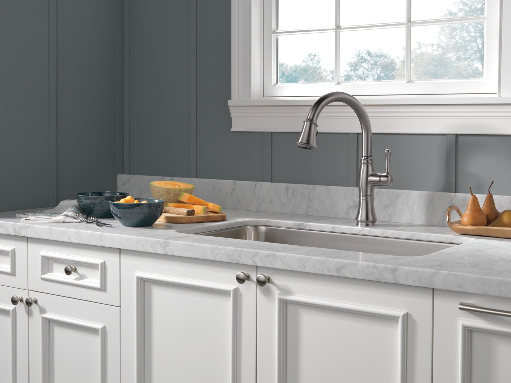 Delta Cassidy® Single Handle Pull-Down Kitchen Faucet