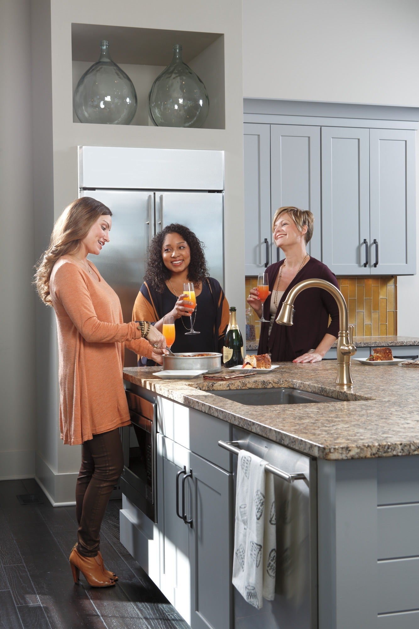 Delta Cassidy® Single Handle Pull-Down Kitchen Faucet