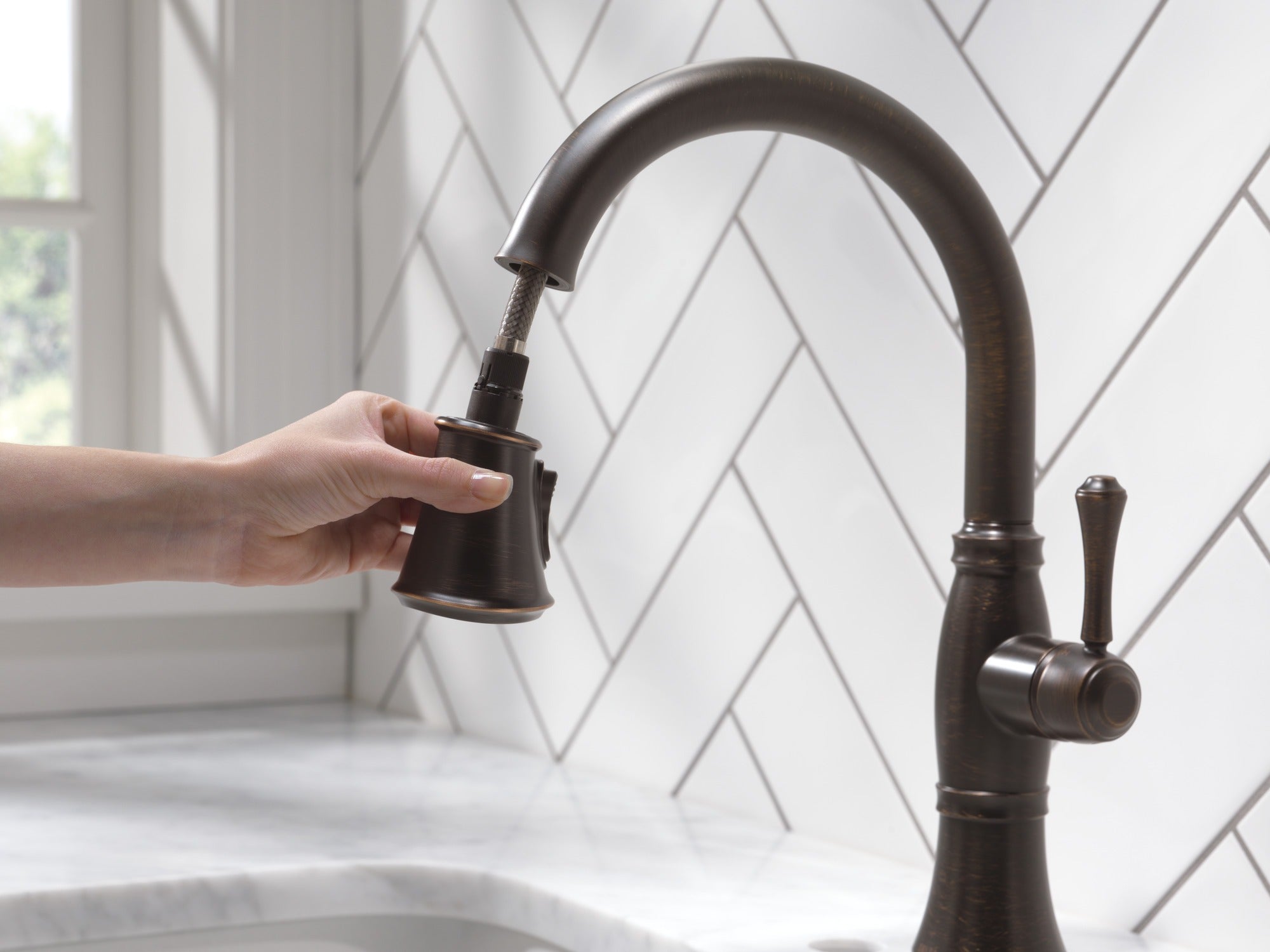 Delta Cassidy® Single Handle Pull-Down Kitchen Faucet with ShieldSpray® Technology