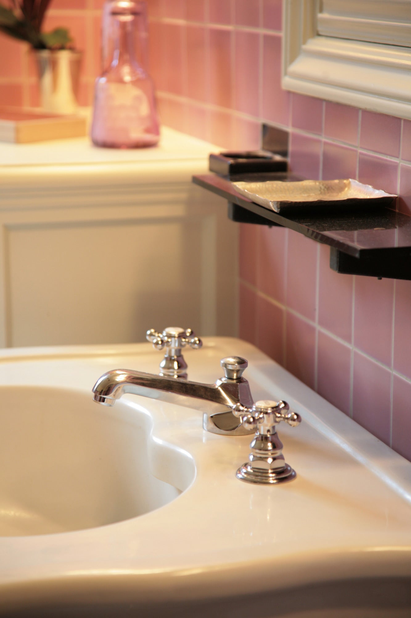 Newport Brass Astor® Widespread Lavatory Faucet