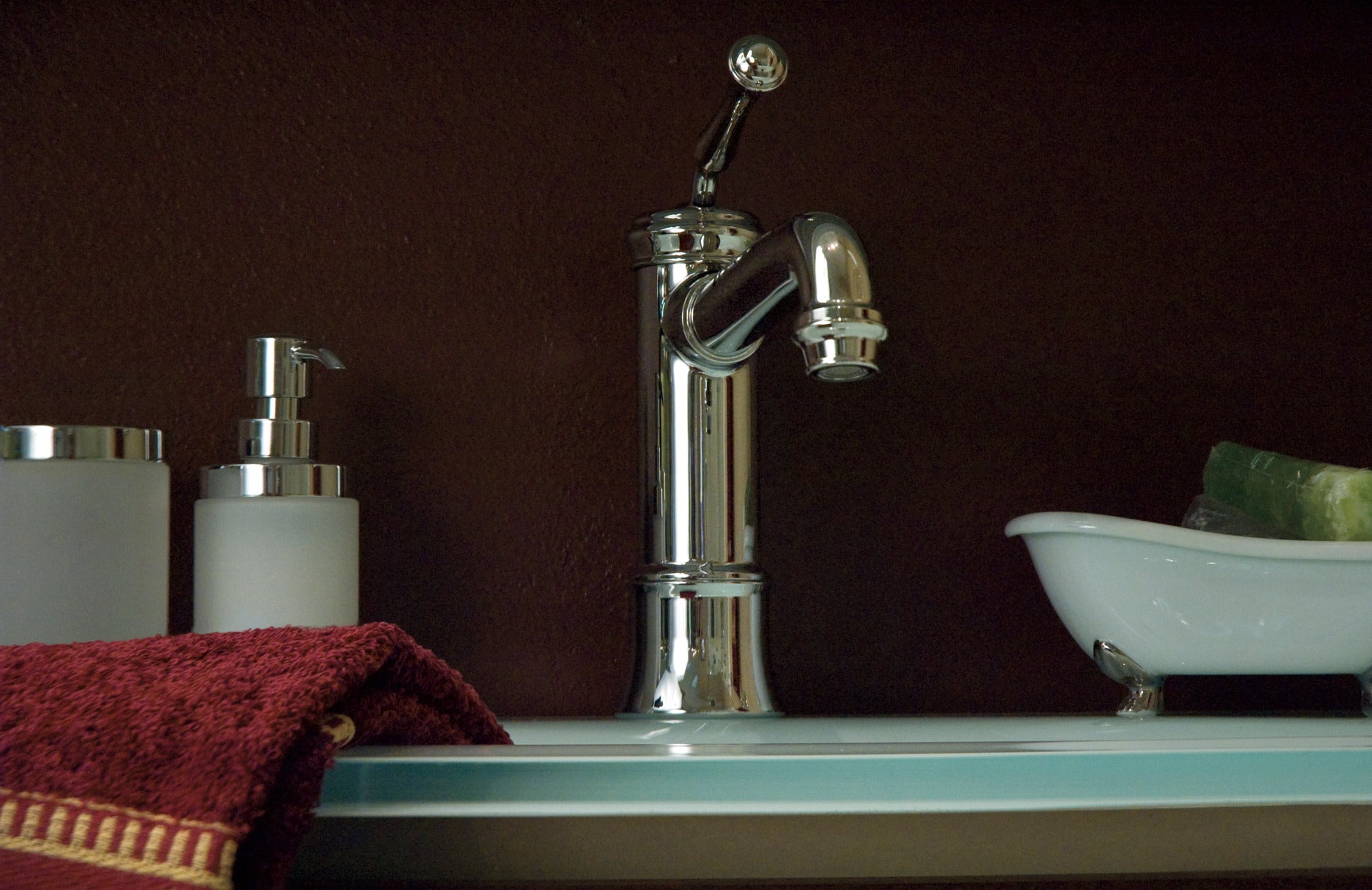 Newport Brass Astor® Single Hole Lavatory Faucet