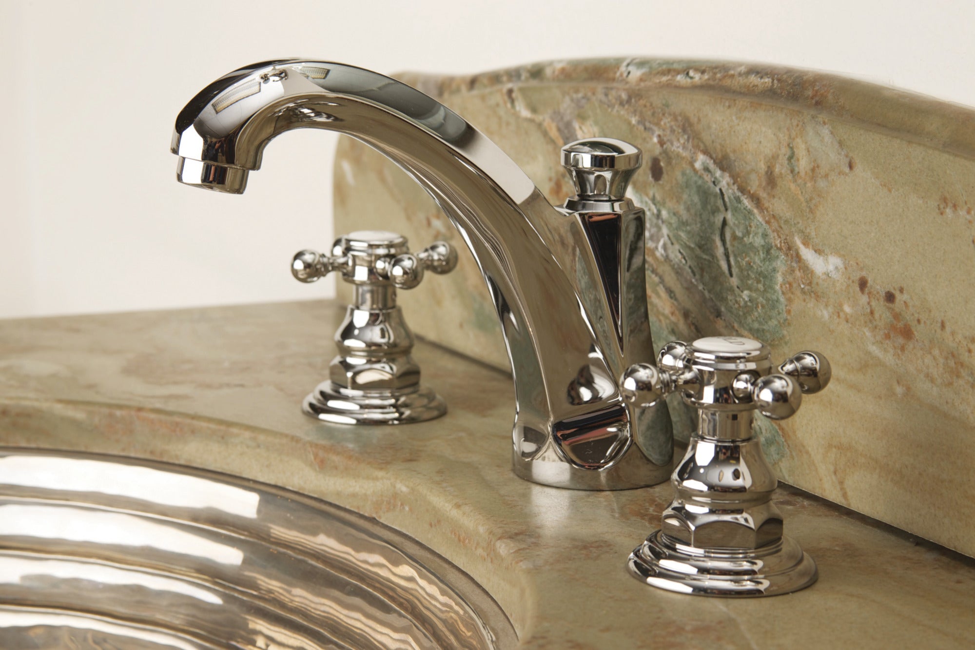 Newport Brass Astor® Widespread Lavatory Faucet