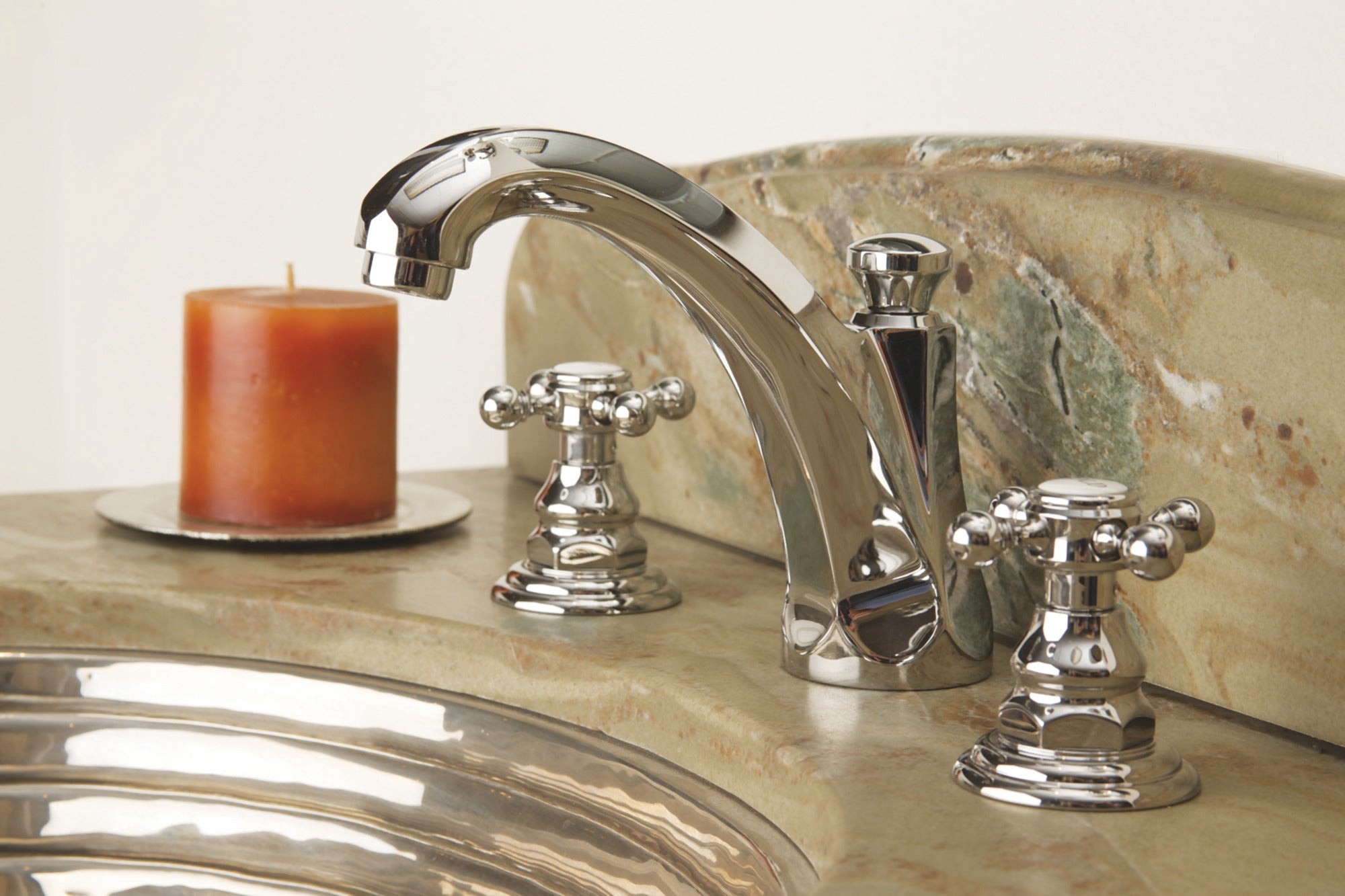 Newport Brass Astor® Widespread Lavatory Faucet