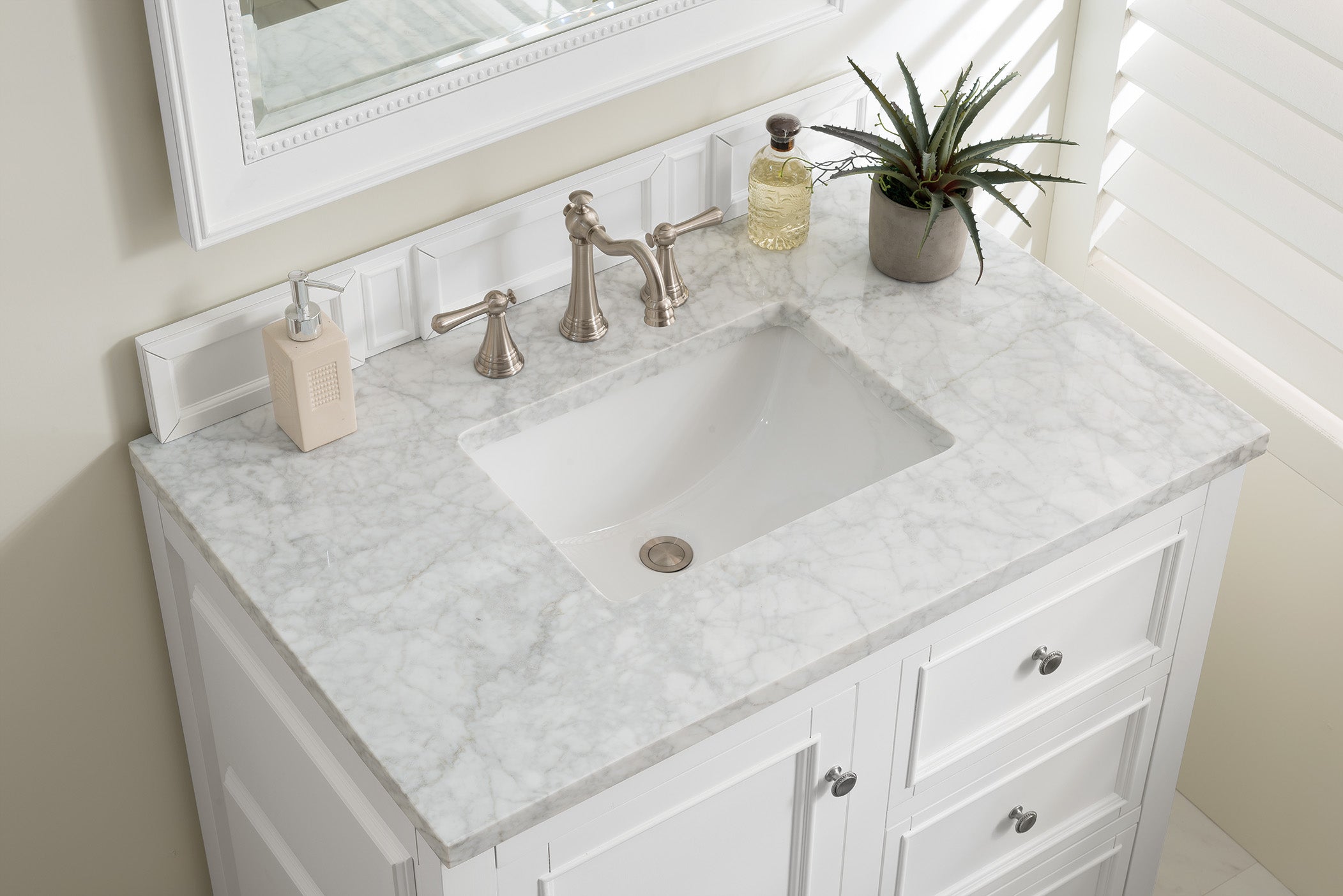 James Martin De Soto 36" Single Vanity in Bright White with 3cm Countertop