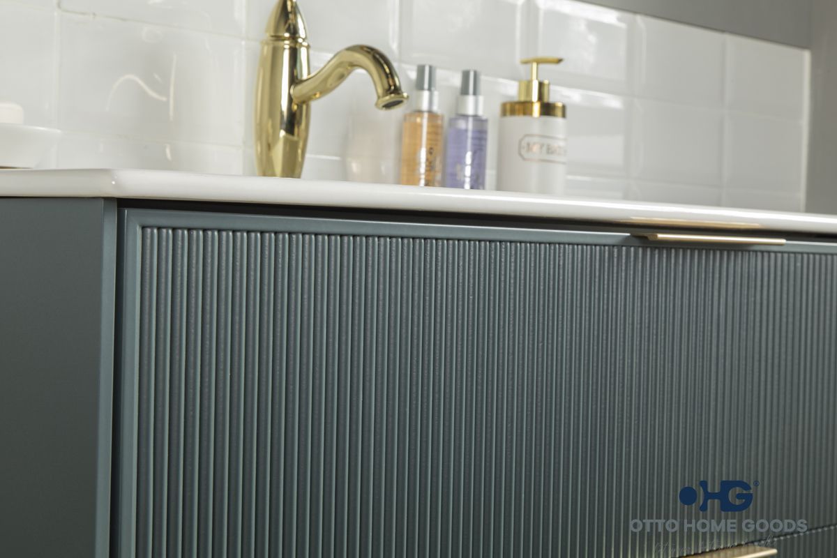 Sorrento 36" Forest Green Bathroom Cabinet