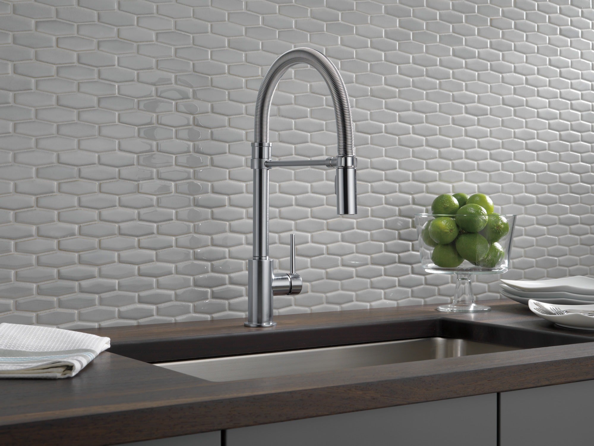 Delta Trinsic® Single-Handle Pull-Down Spring Kitchen Faucet