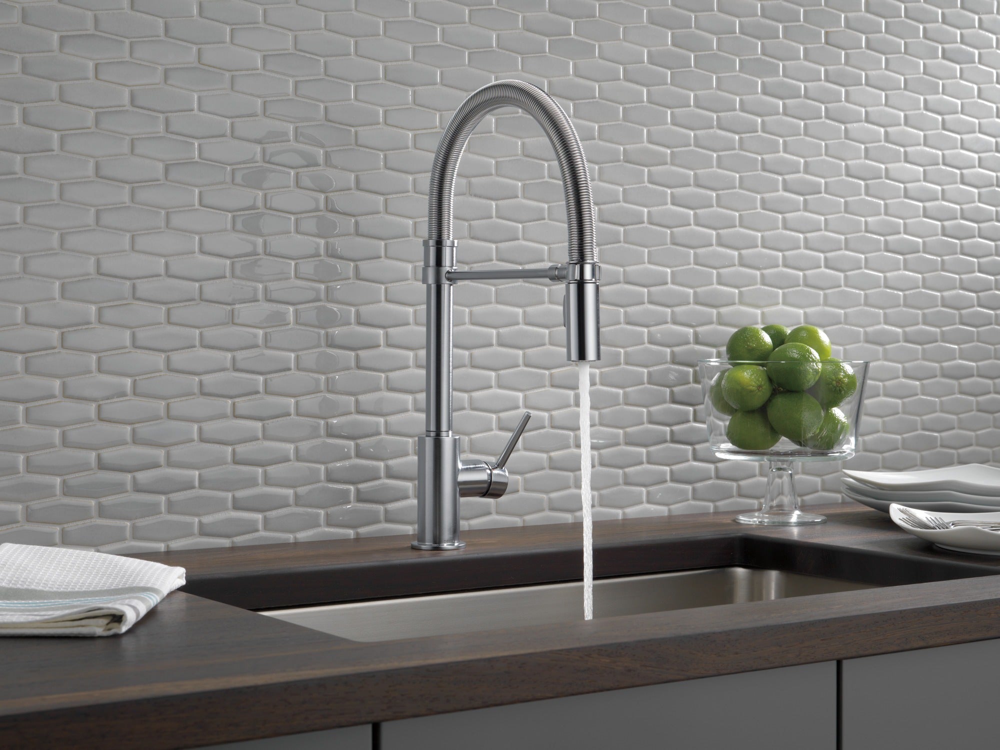 Delta Trinsic® Single-Handle Pull-Down Spring Kitchen Faucet