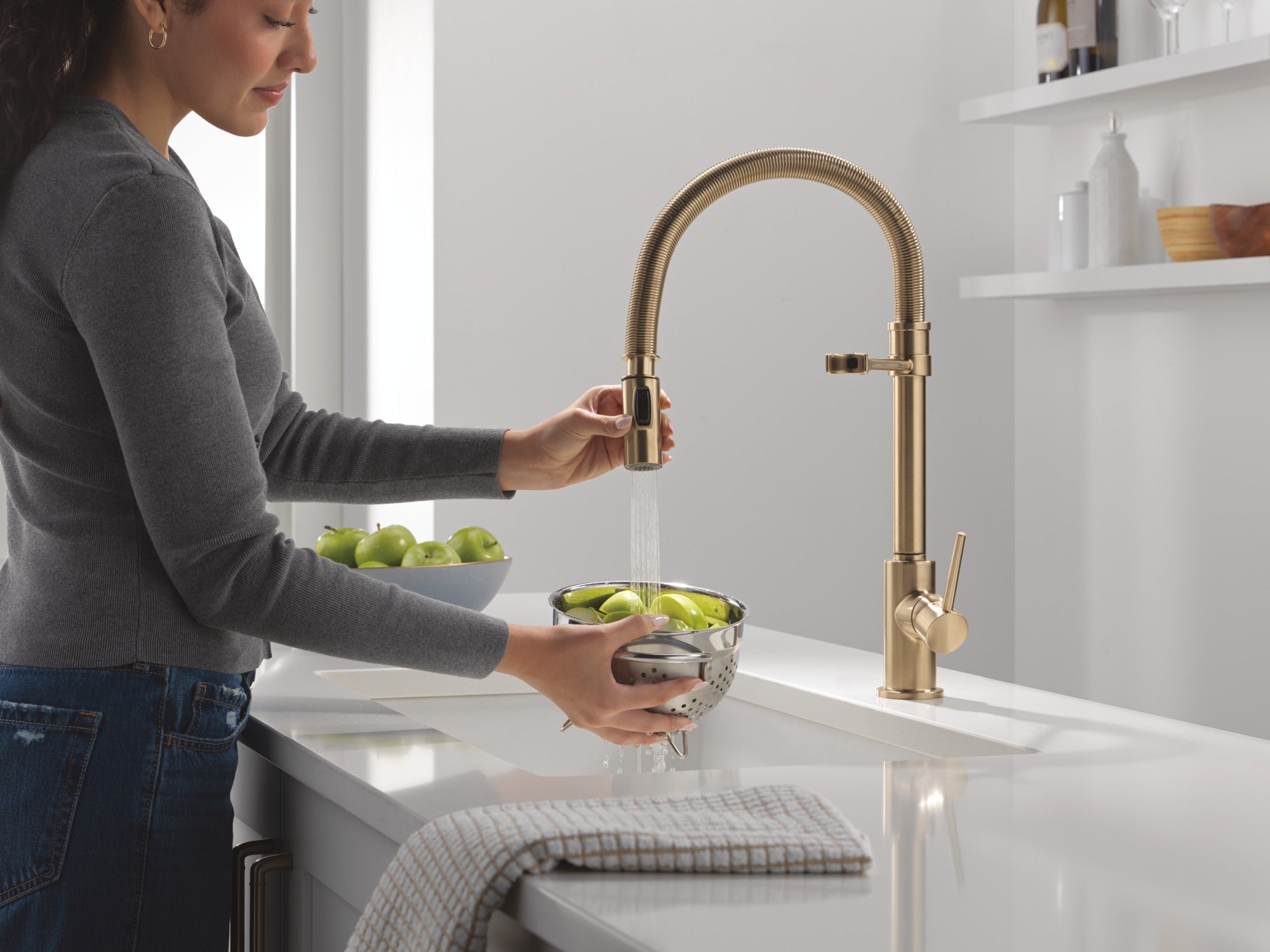 Delta Trinsic® Single-Handle Pull-Down Spring Kitchen Faucet
