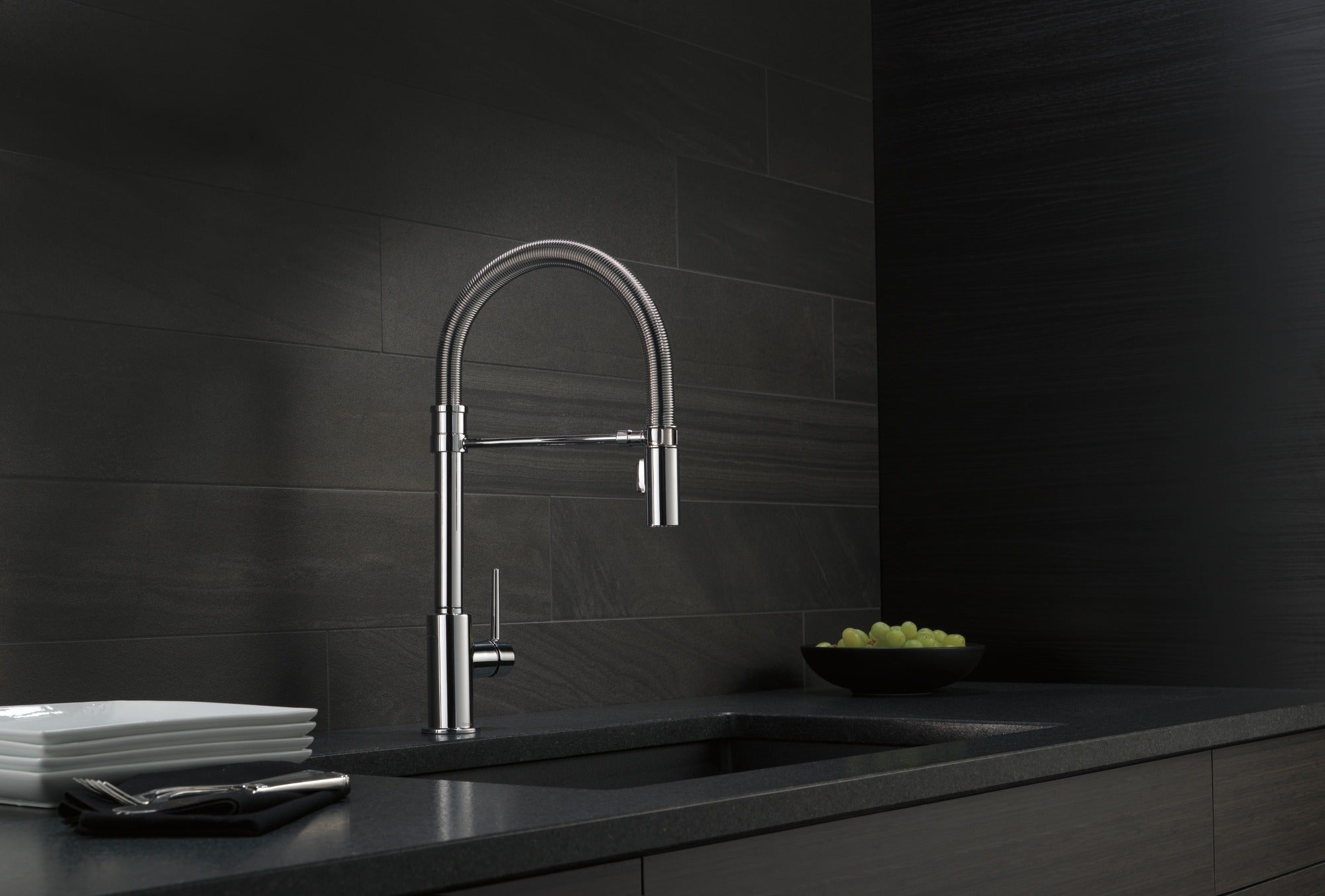 Delta Trinsic® Single-Handle Pull-Down Spring Kitchen Faucet