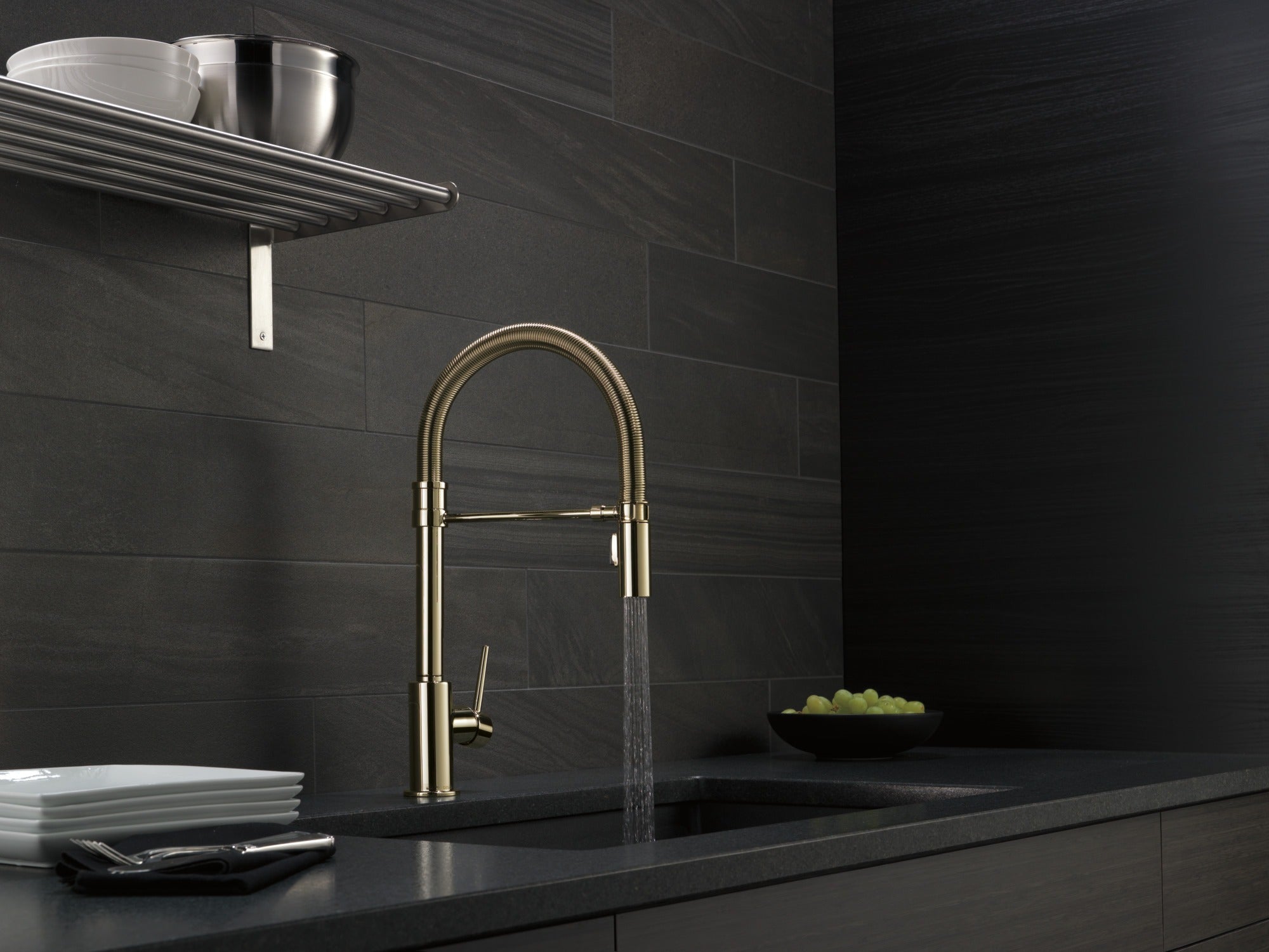 Delta Trinsic® Single-Handle Pull-Down Spring Kitchen Faucet