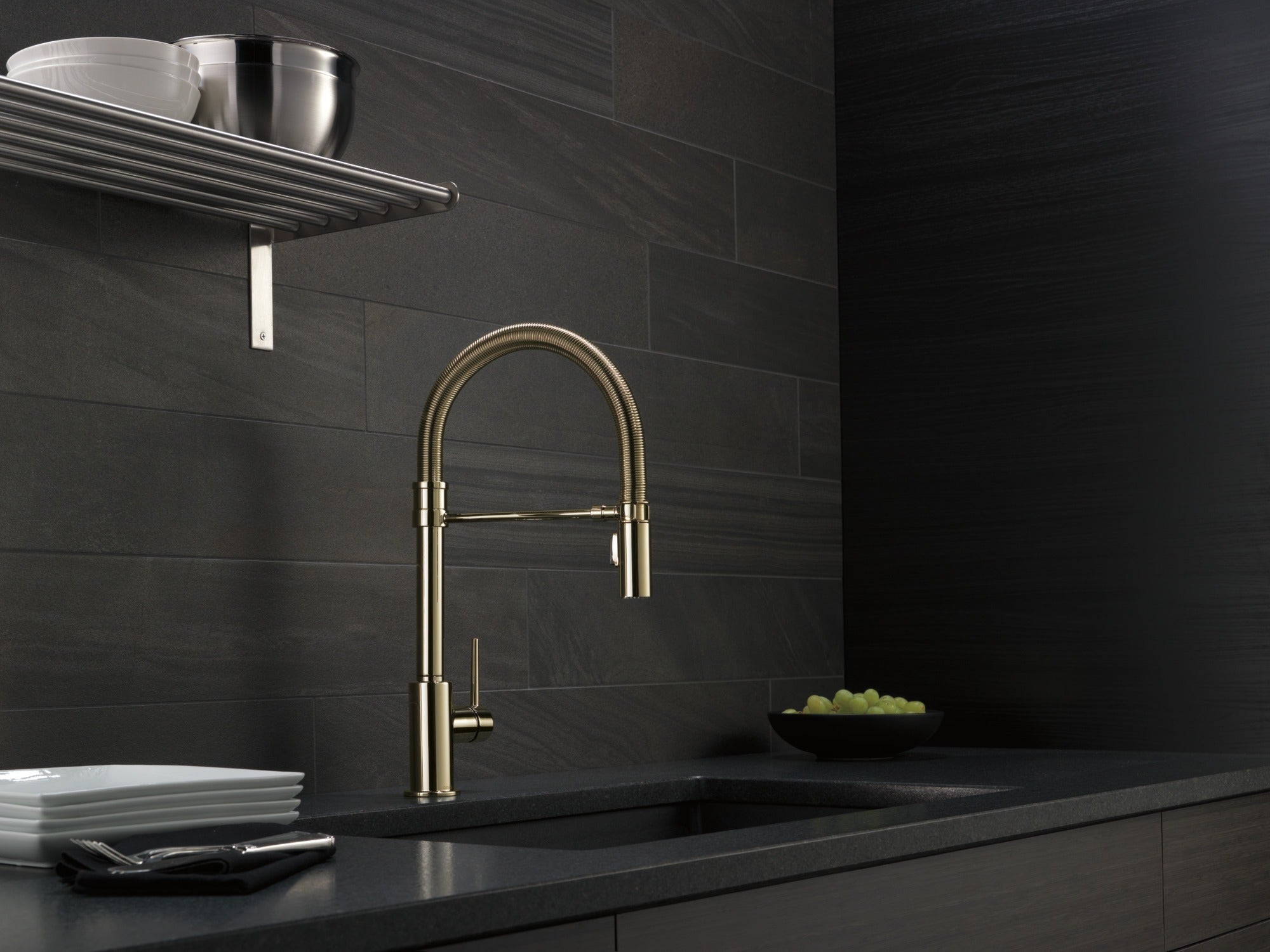 Delta Trinsic® Single-Handle Pull-Down Spring Kitchen Faucet