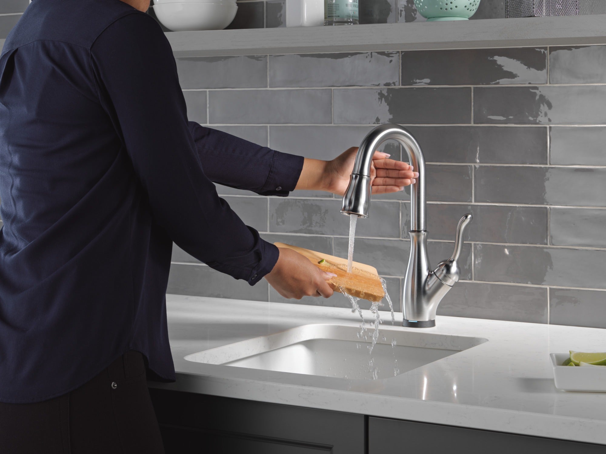 Delta Leland® Touch2O® Bar / Prep Faucet with Touchless Technology