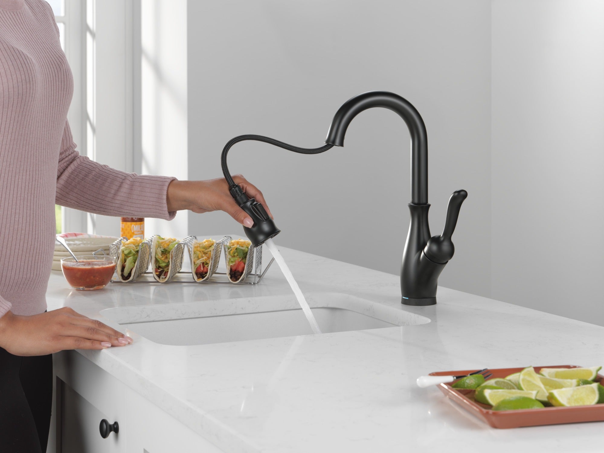 Delta Leland® Touch2O® Bar / Prep Faucet with Touchless Technology