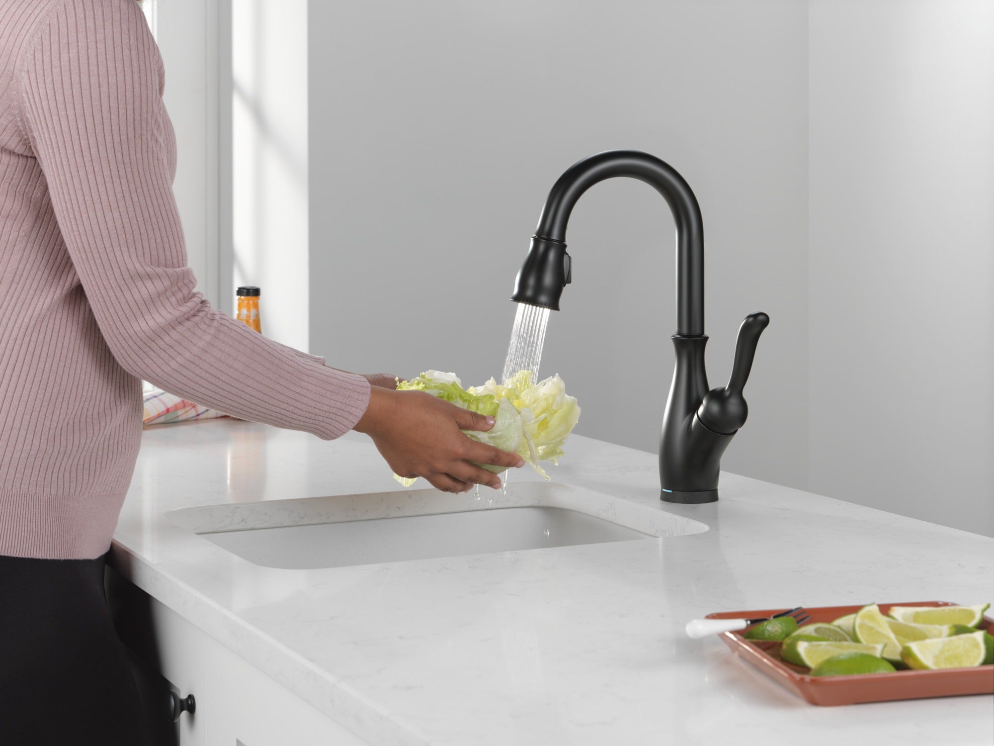 Delta Leland® Touch2O® Bar / Prep Faucet with Touchless Technology