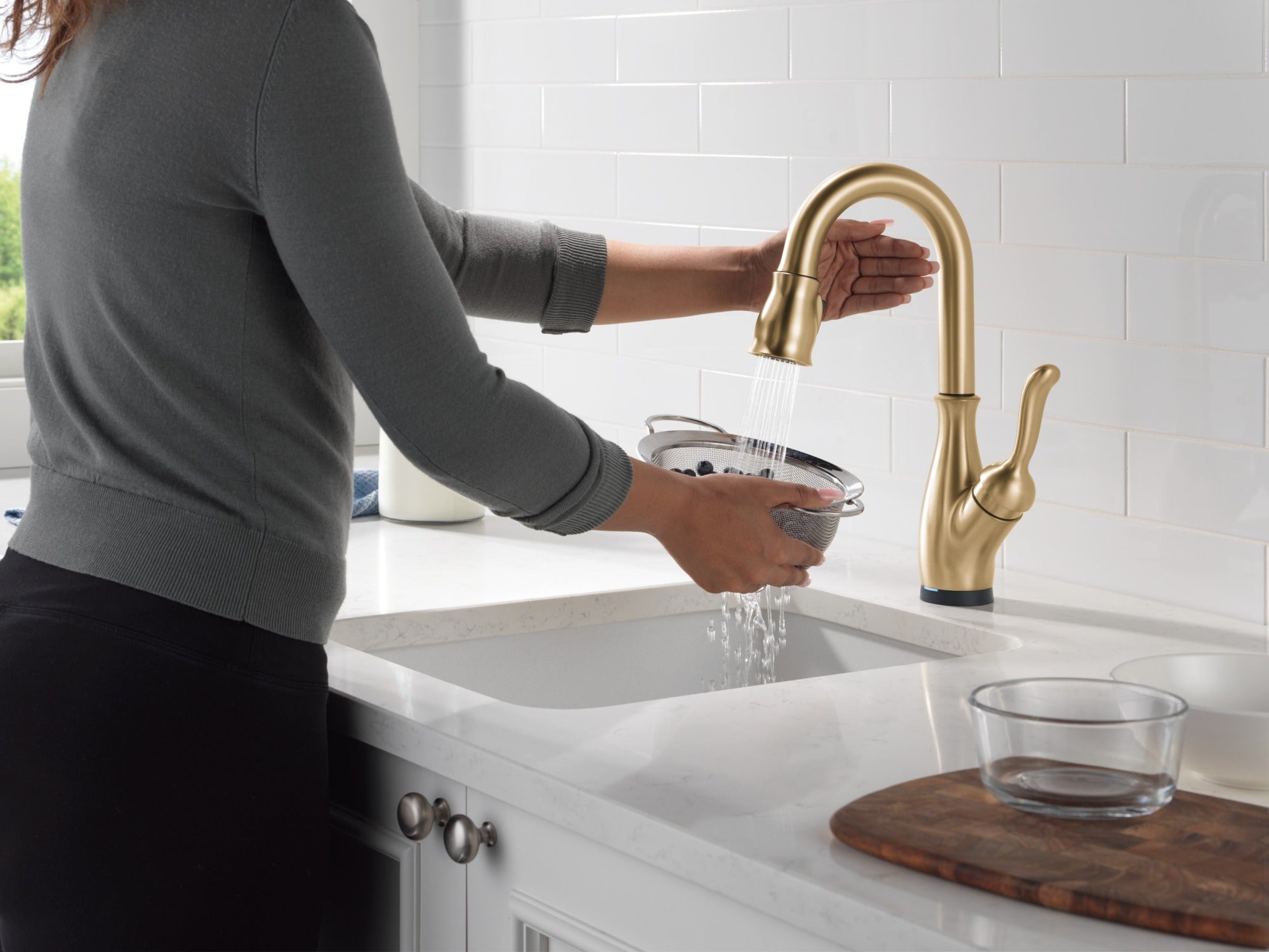 Delta Leland® Touch2O® Bar / Prep Faucet with Touchless Technology