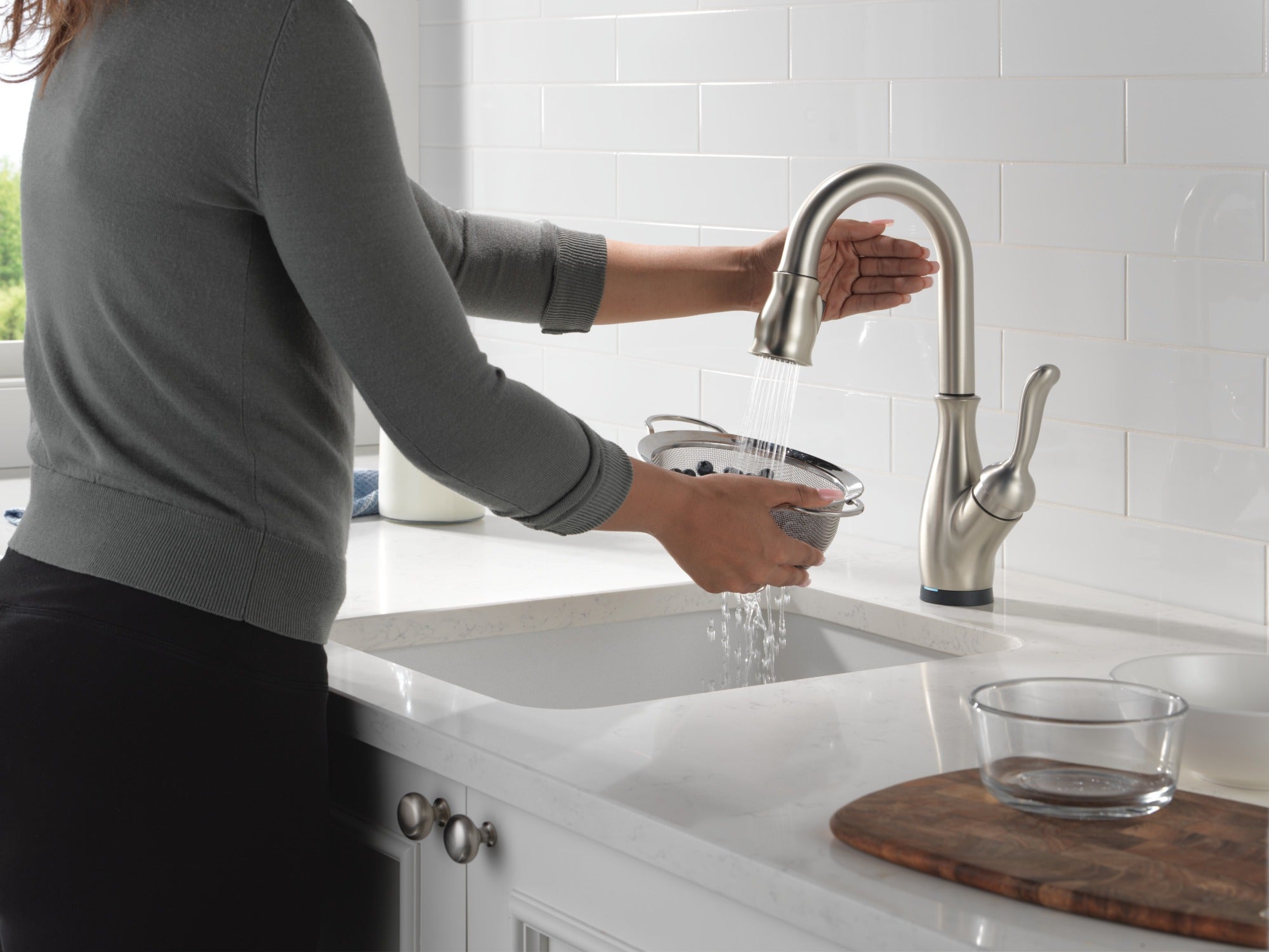Delta Leland® Touch2O® Bar / Prep Faucet with Touchless Technology
