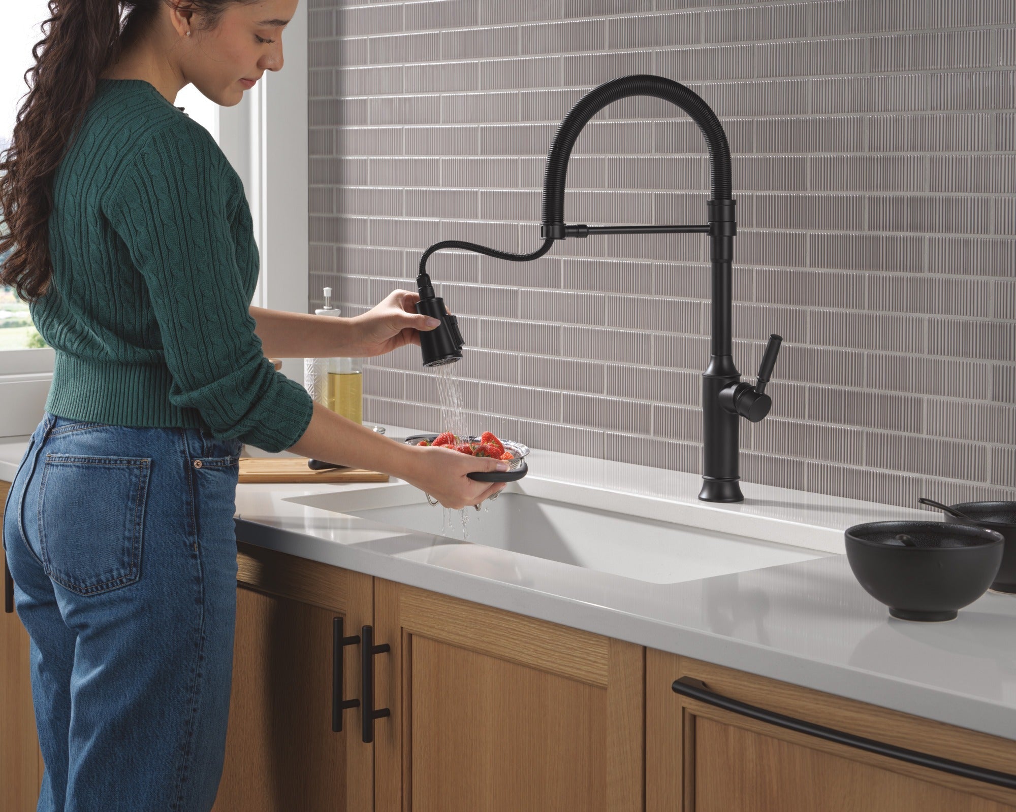 Delta Renaldi™ Single-Handle Pull-Down Spring Kitchen Faucet