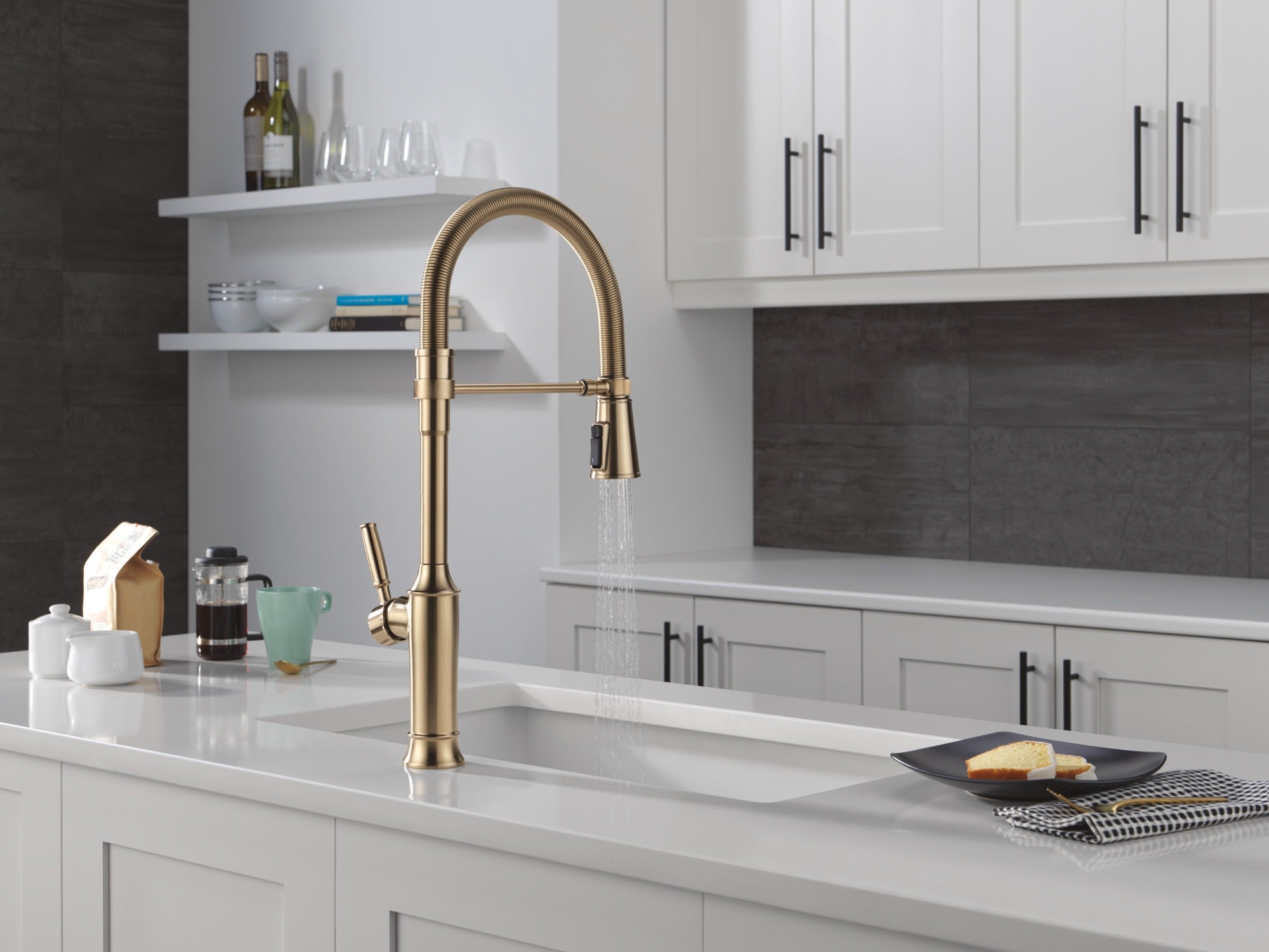 Delta Renaldi™ Single-Handle Pull-Down Spring Kitchen Faucet
