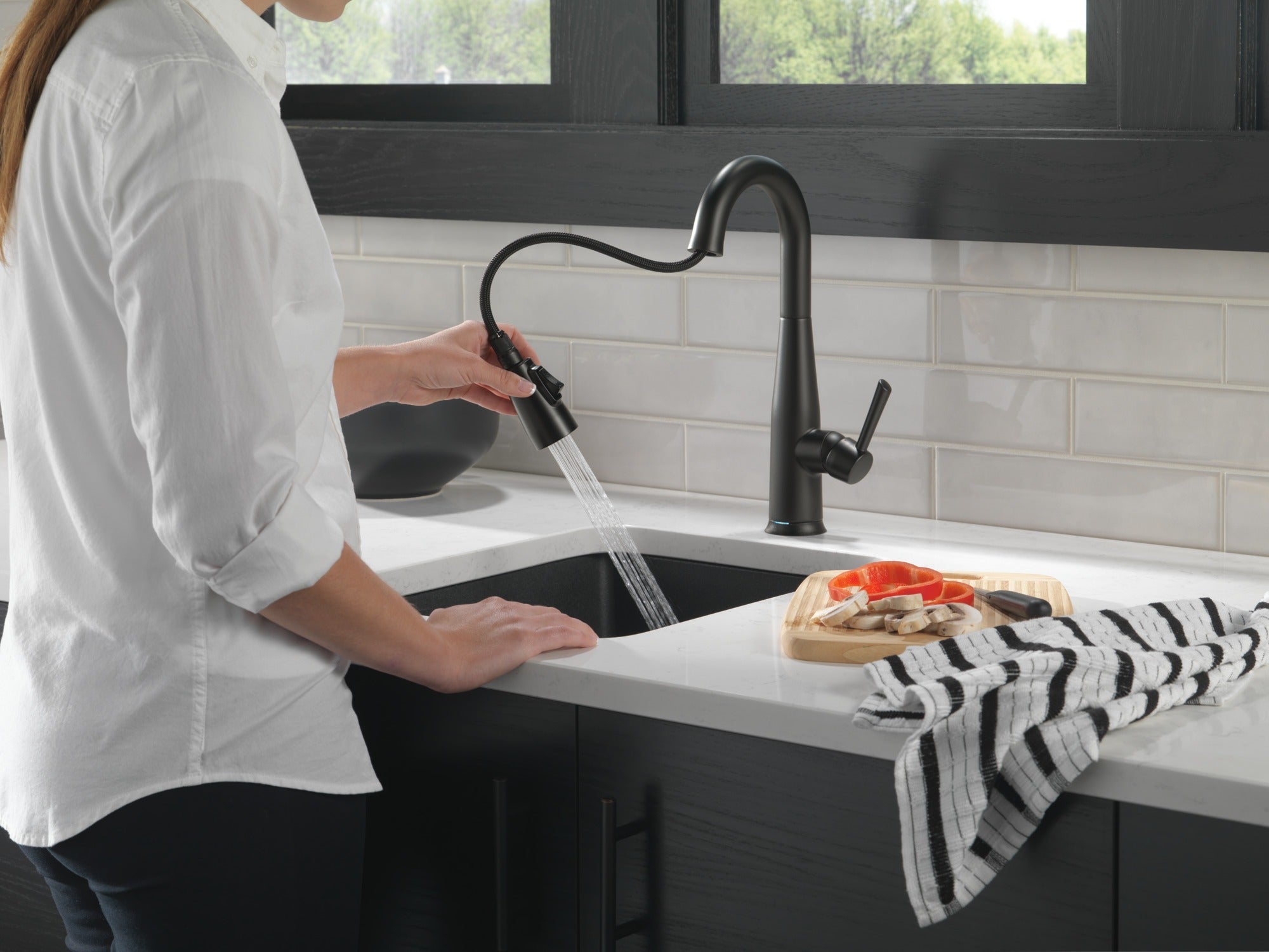 Delta Essa® Single Handle Pull-Down Bar / Prep Faucet with Touch<sub>2</sub>O® Technology