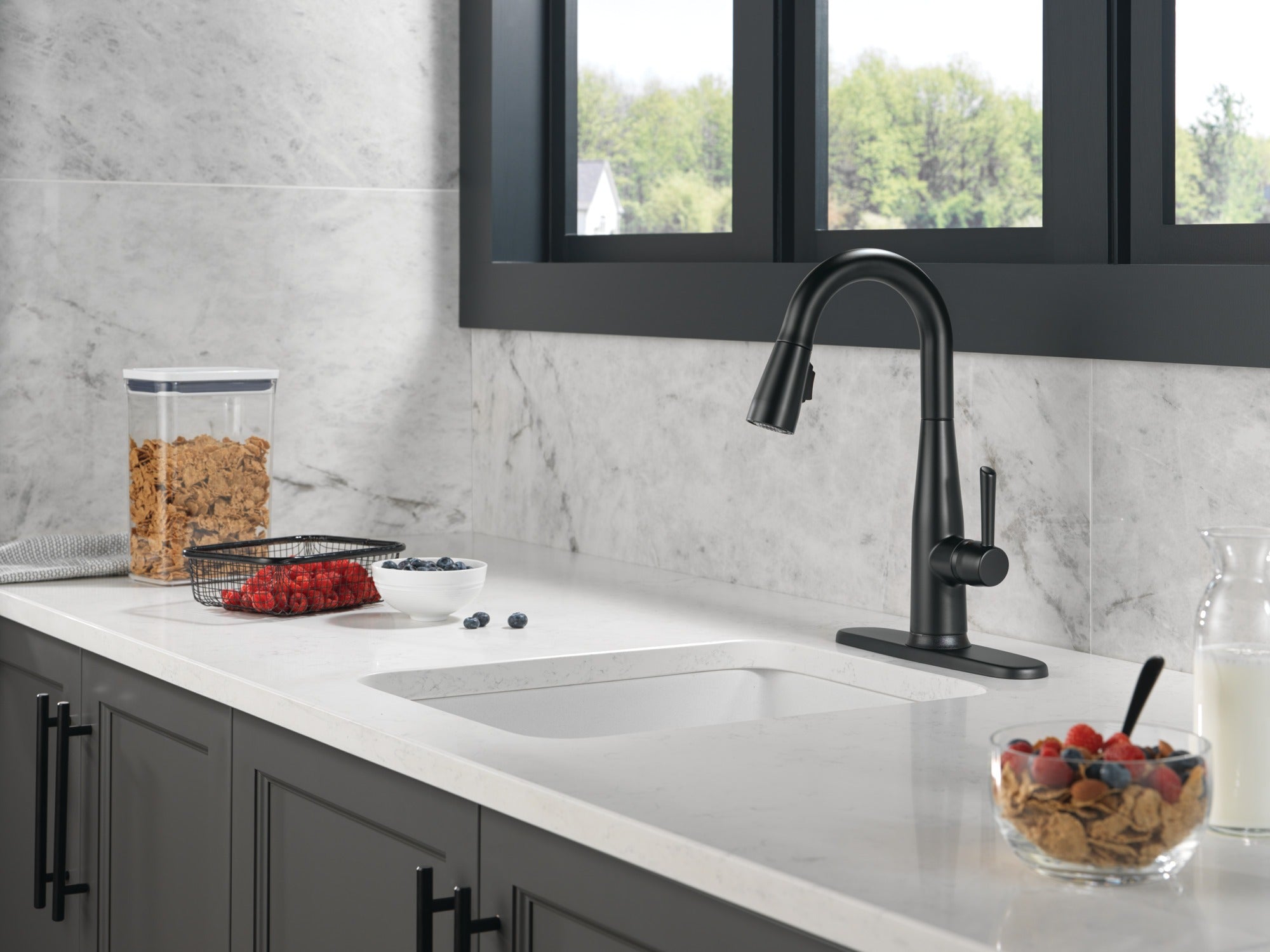 Delta Essa® Touch2O® Bar / Prep Faucet with Touchless Technology