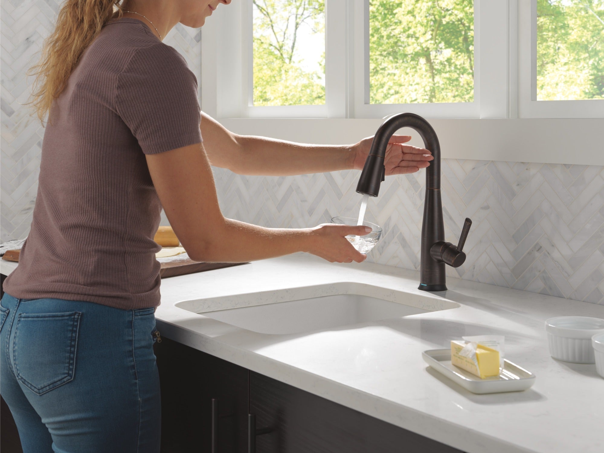 Delta Essa® Touch2O® Bar / Prep Faucet with Touchless Technology