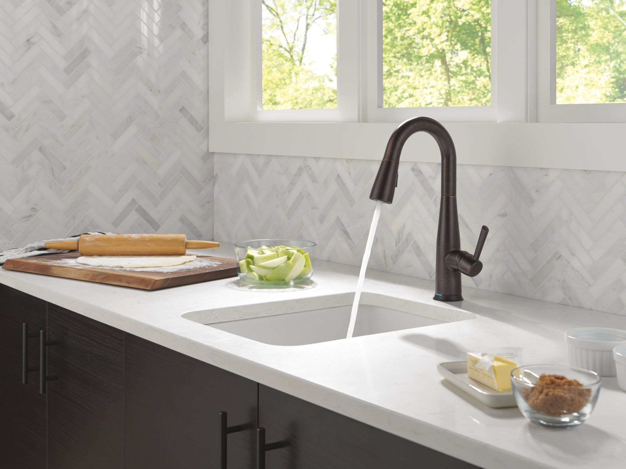Delta Essa® Touch2O® Bar / Prep Faucet with Touchless Technology