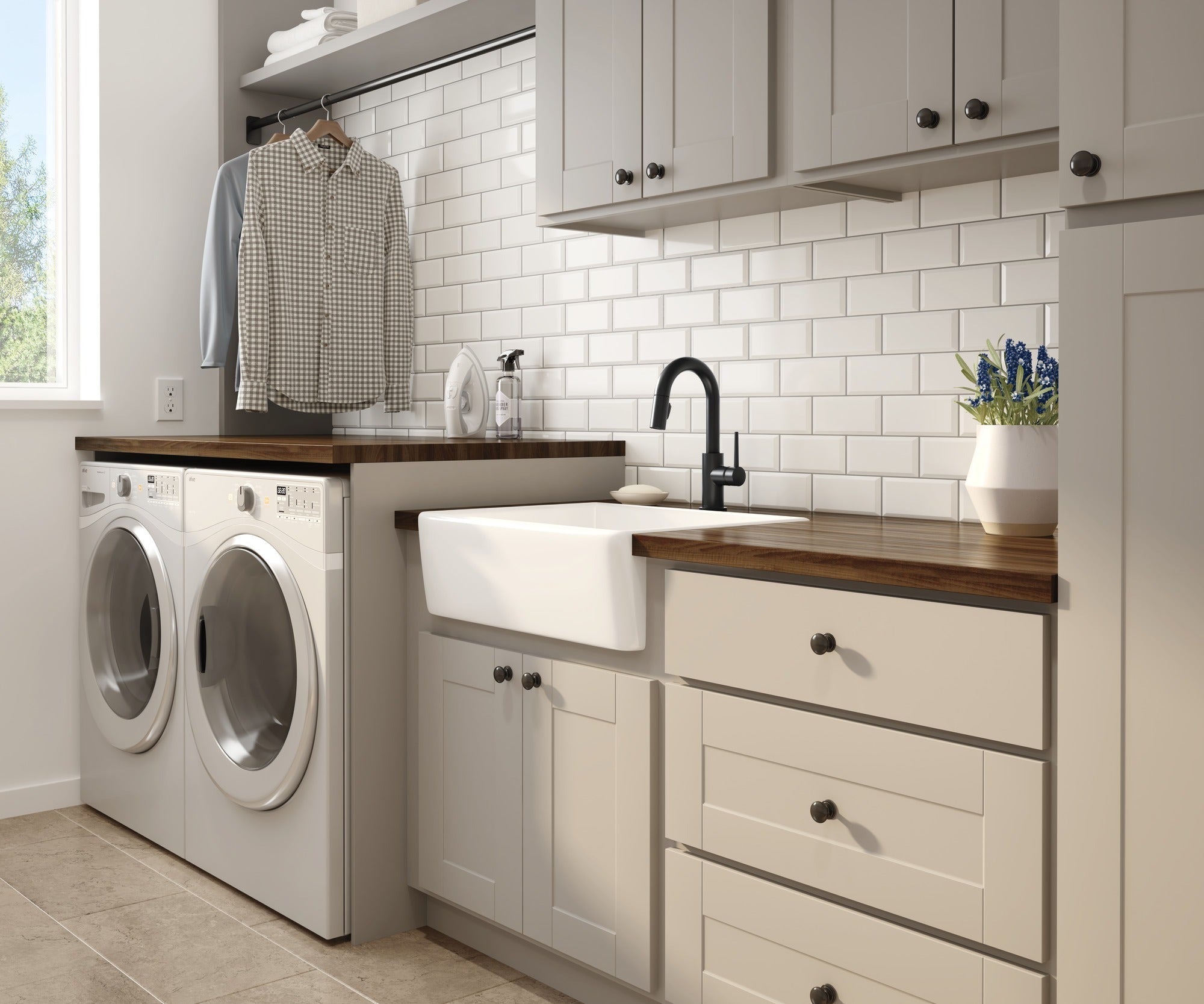 Delta Trinsic® Single Handle Pull-Down Bar/Prep Kitchen Limited Swivel