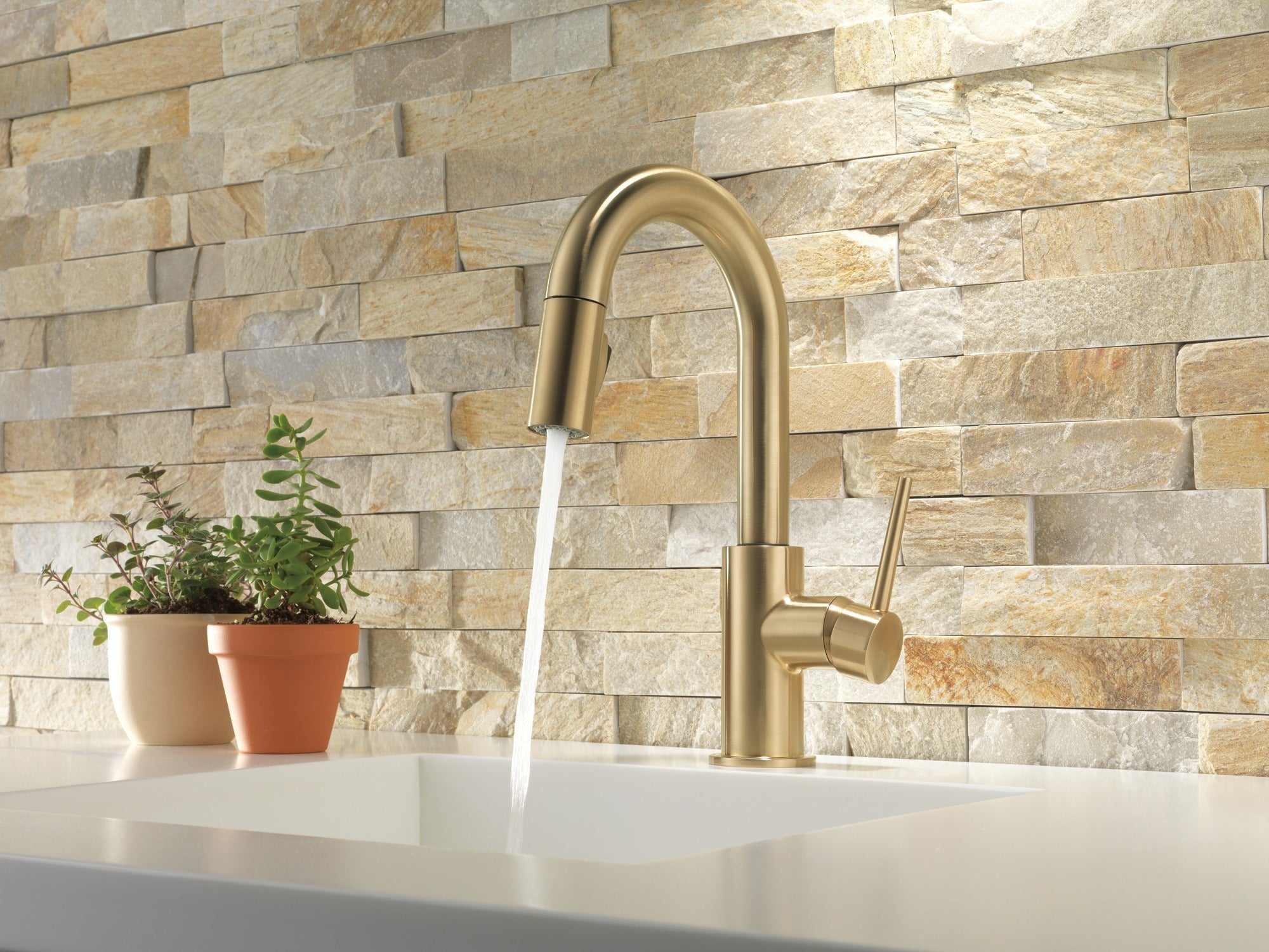 Delta Trinsic® Single Handle Pull-Down Bar/Prep Kitchen Limited Swivel