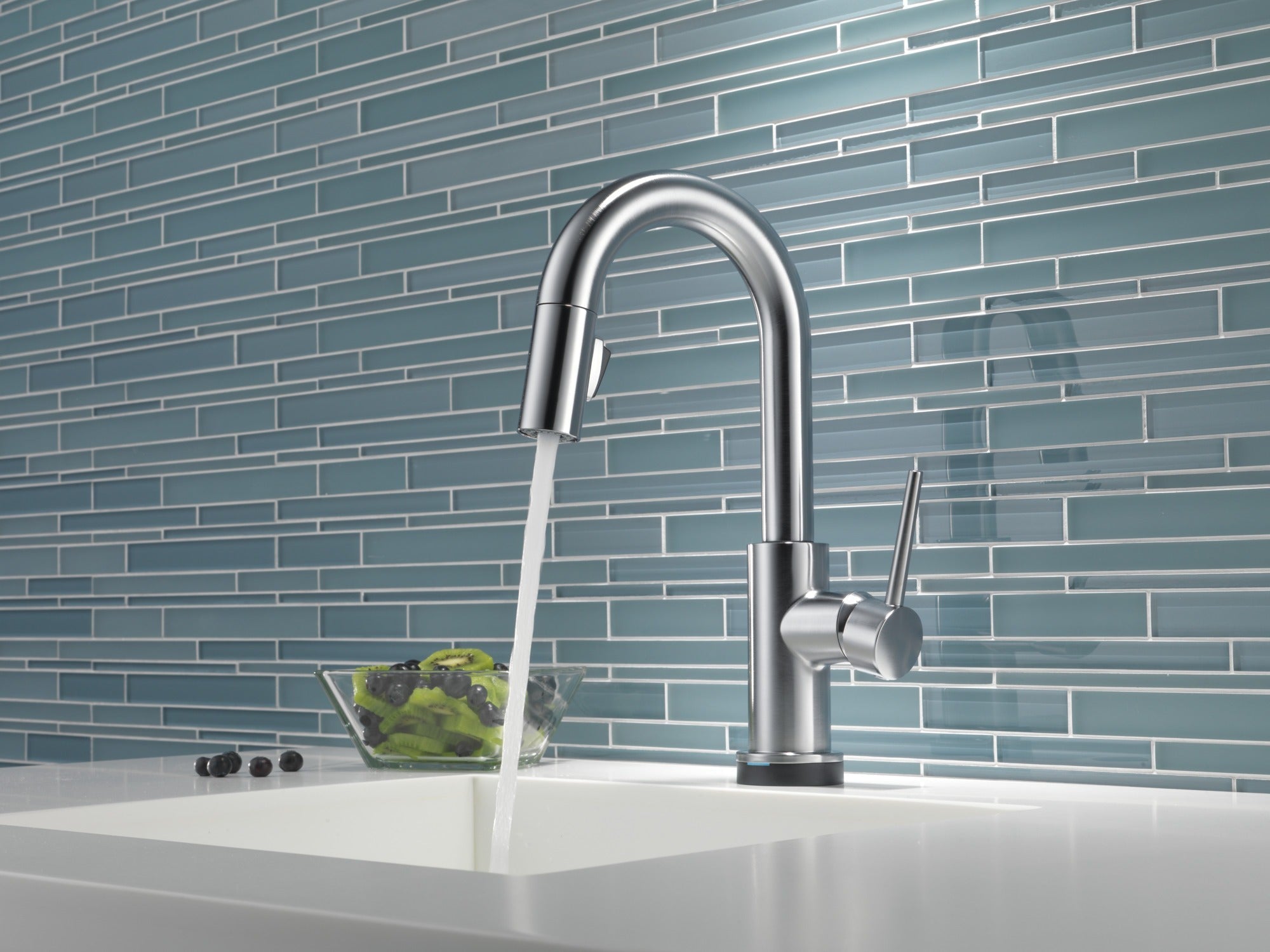 Delta Trinsic® Single Handle Pull-Down Bar / Prep Faucet with Touch<sub>2</sub>O® Technology