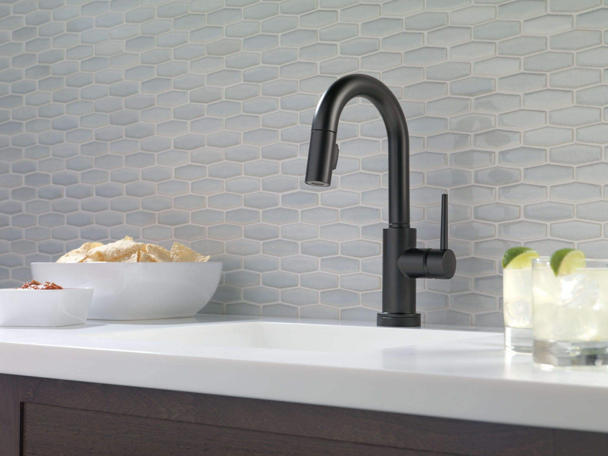 Delta Trinsic® Single Handle Pull-Down Bar / Prep Faucet with Touch<sub>2</sub>O® Technology