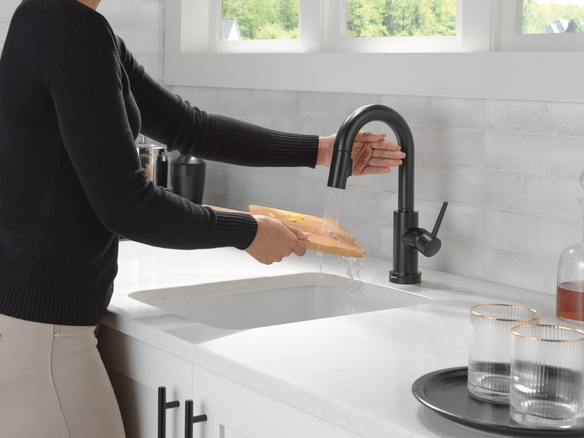Delta Trinsic® Touch2O® Bar / Prep Faucet with Touchless Technology